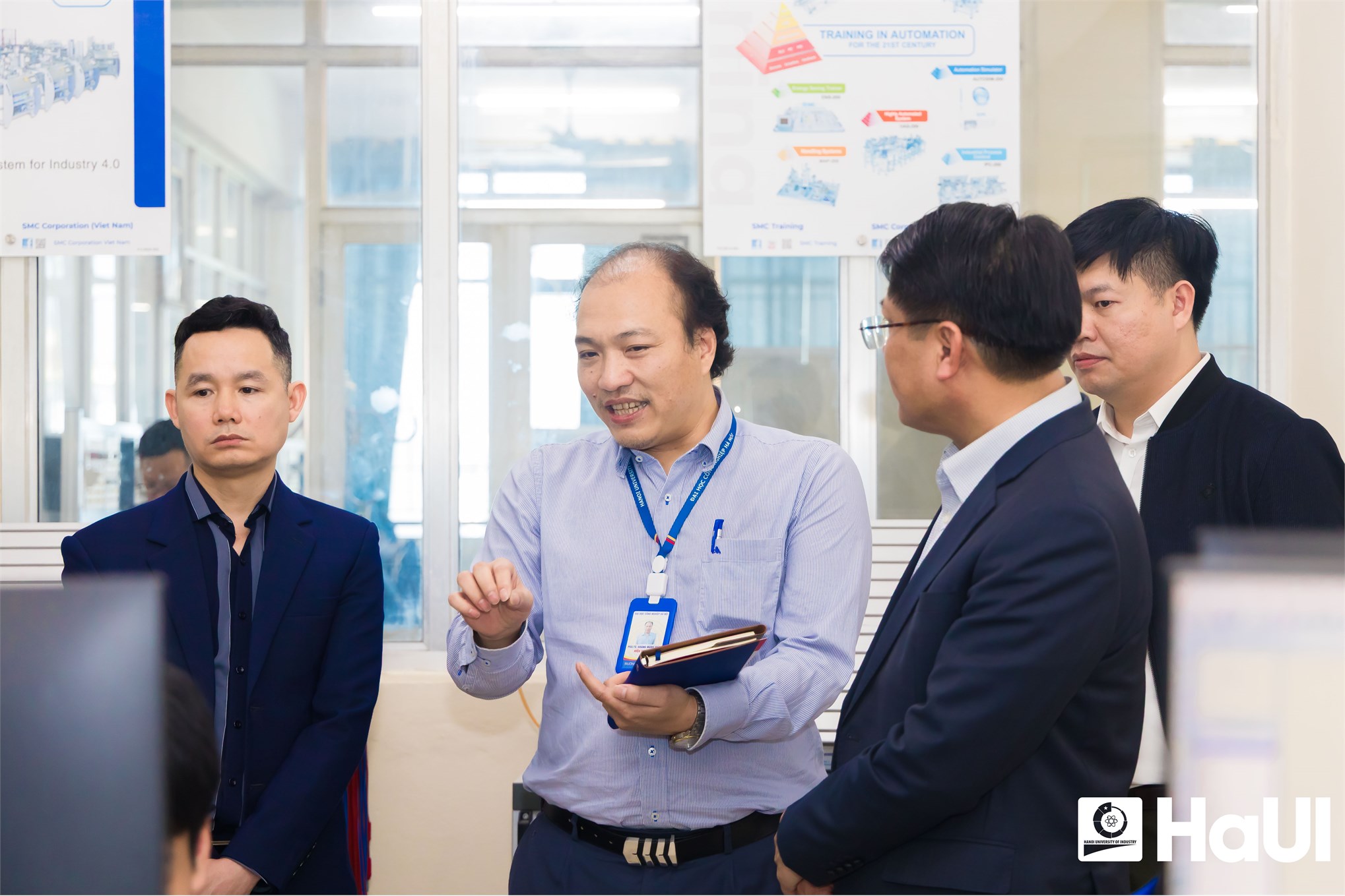 Học viện Kỹ thuật và Công nghệ An ninh thăm và làm việc tại Đại học Công nghiệp Hà Nội