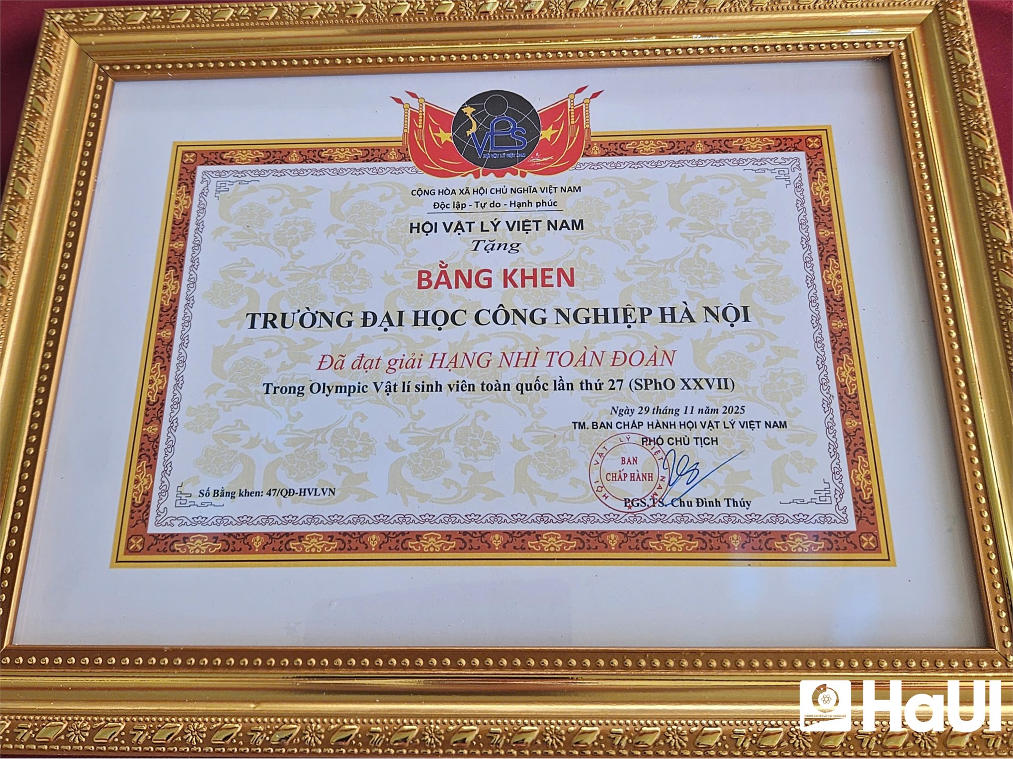 Sinh viên Đại học Công nghiệp Hà Nội đạt giải Nhì toàn đoàn cuộc thi Olympic Vật lý sinh viên toàn quốc lần thứ 27