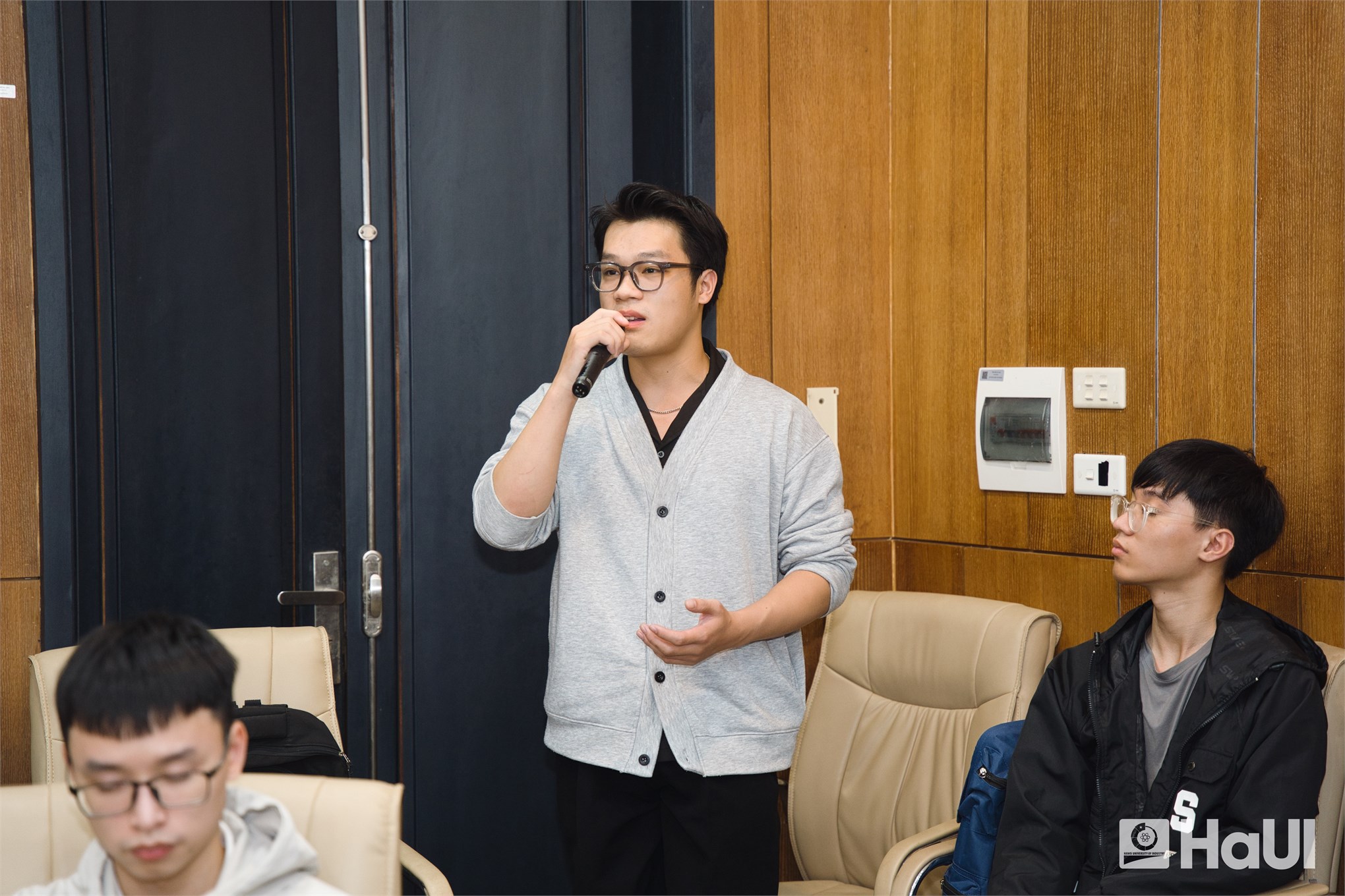 VisionAI trong kỷ nguyên 4.0: Thúc đẩy nghiên cứu khoa học và tối ưu hóa sản xuất