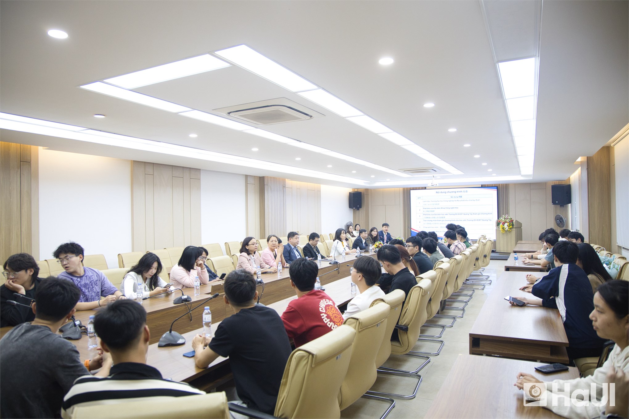 Dấu ấn 3 tháng đầy ý nghĩa tại HaUI của học viên GXUST trên hành trình trở thành công dân toàn cầu