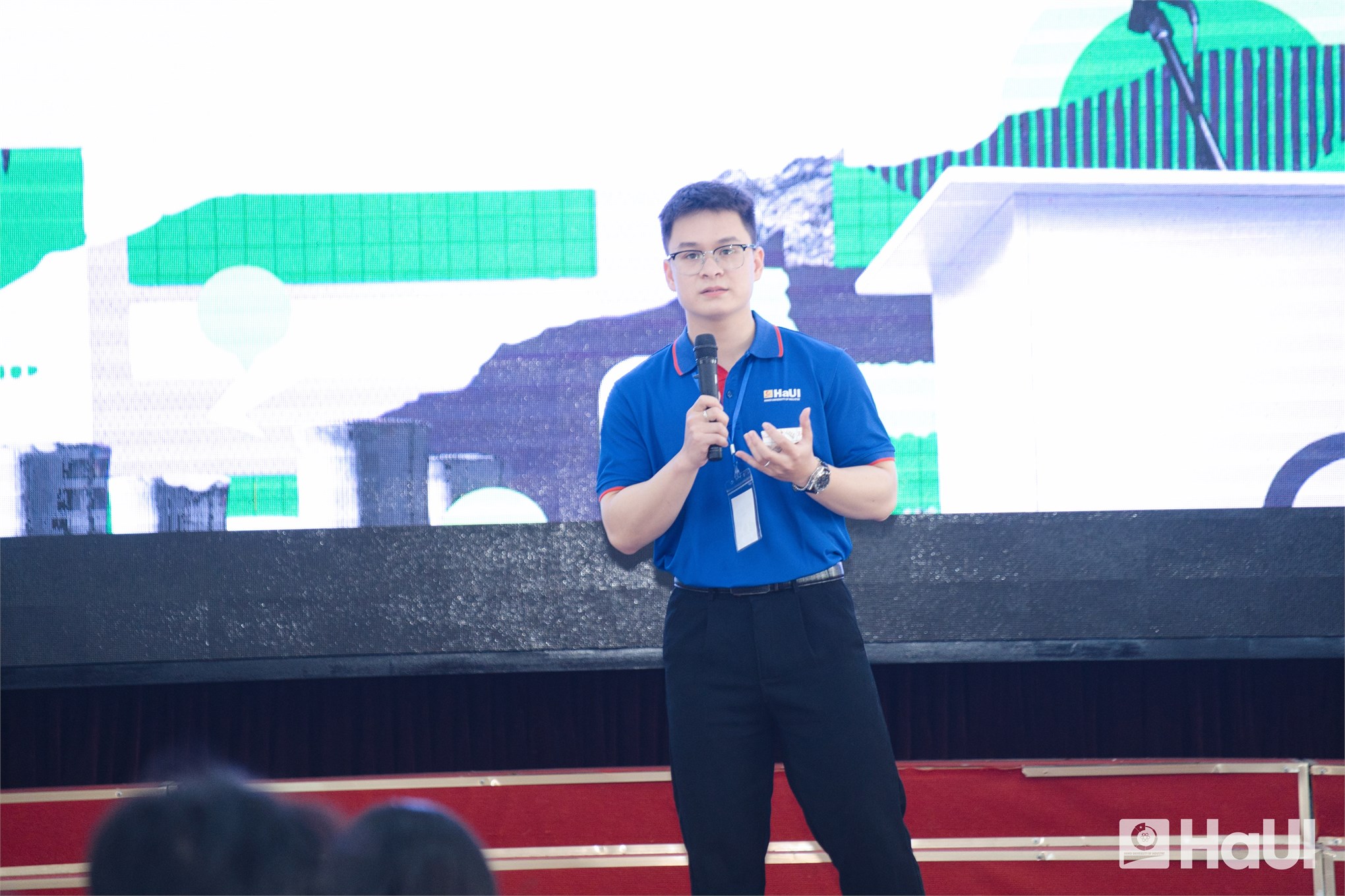 Green Voices competition promotes electric vehicle awareness among HaUI students