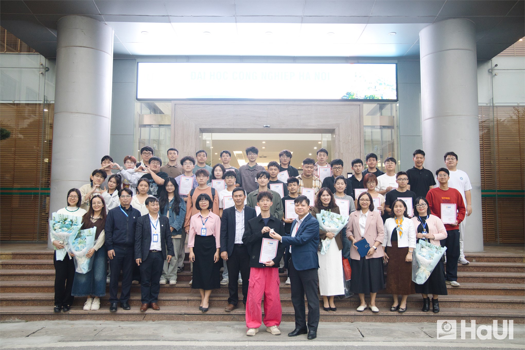 HaUI and GXUST conclude the first Master’s Exchange program with academic and cultural highlights
