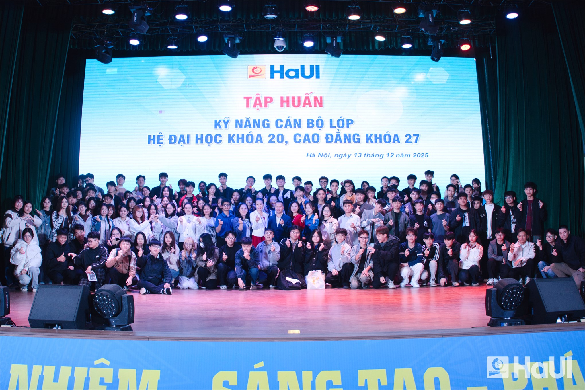 HaUI định hình chân dung thủ lĩnh sinh viên: Sẵn sàng vươn mình trong kỷ nguyên hùng cường thịnh vượng của dân tộc.