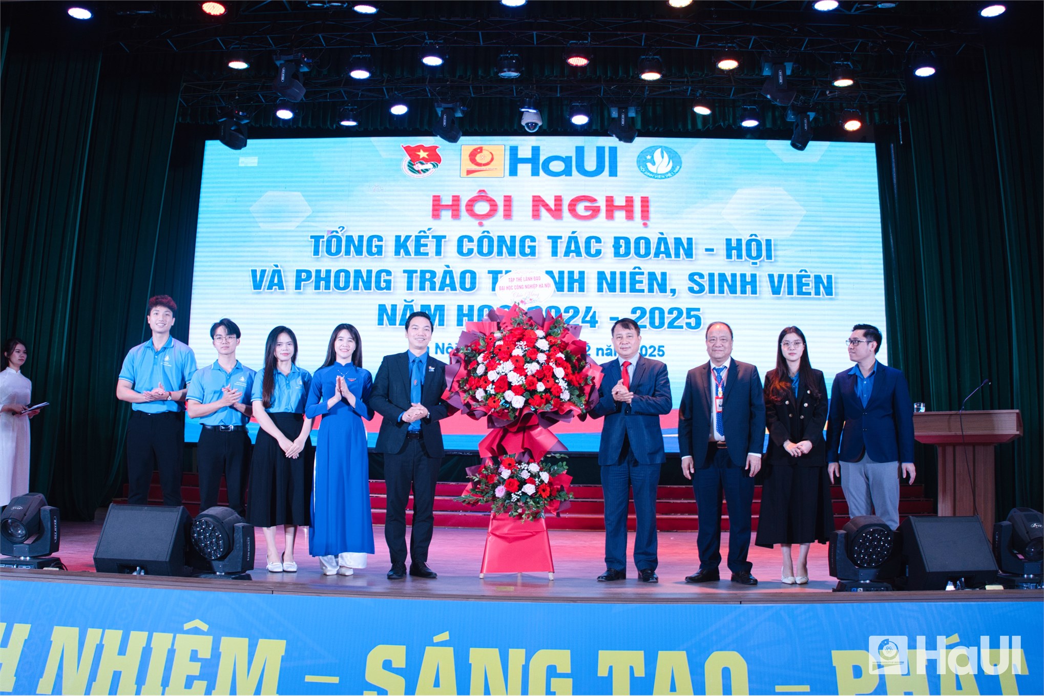Hội nghị Tổng kết công tác Đoàn - Hội và phong trào thanh niên, sinh viên năm học 2024 - 2025 của Đại học Công nghiệp Hà Nội
