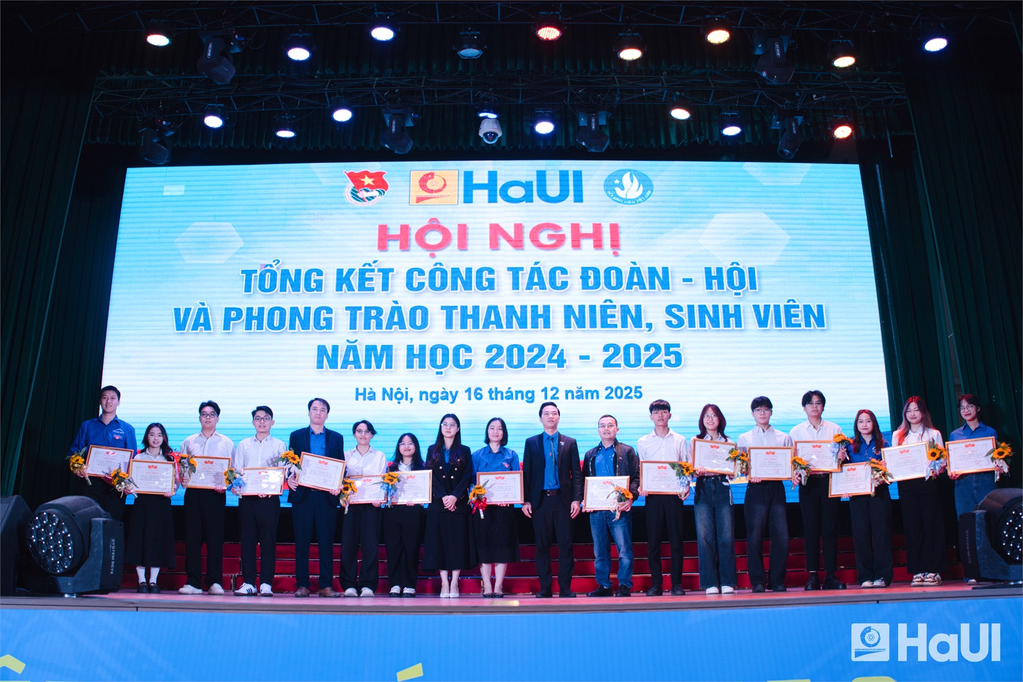 Hội nghị Tổng kết công tác Đoàn - Hội và phong trào thanh niên, sinh viên năm học 2024 - 2025 của Đại học Công nghiệp Hà Nội