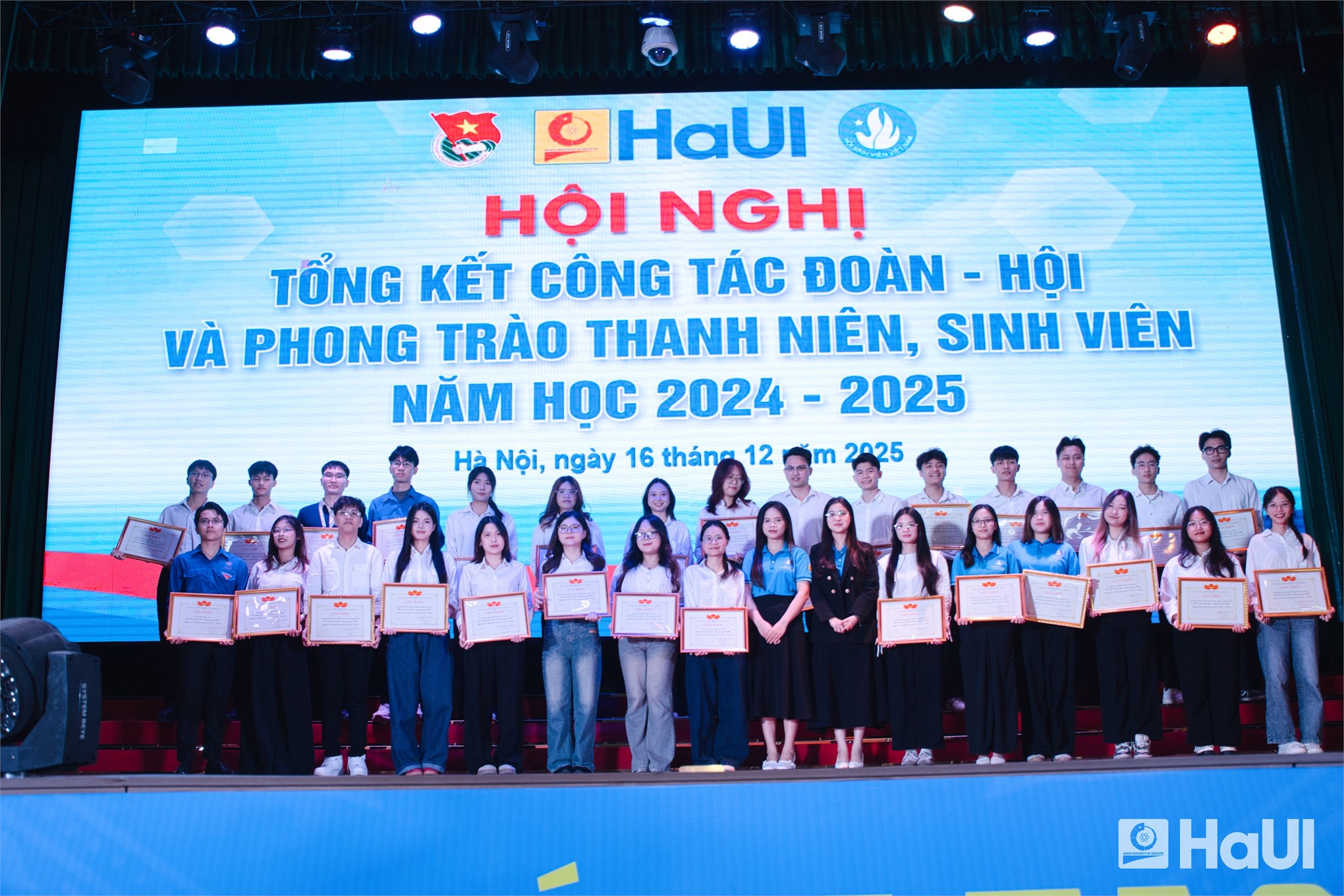 Hội nghị Tổng kết công tác Đoàn - Hội và phong trào thanh niên, sinh viên năm học 2024 - 2025 của Đại học Công nghiệp Hà Nội