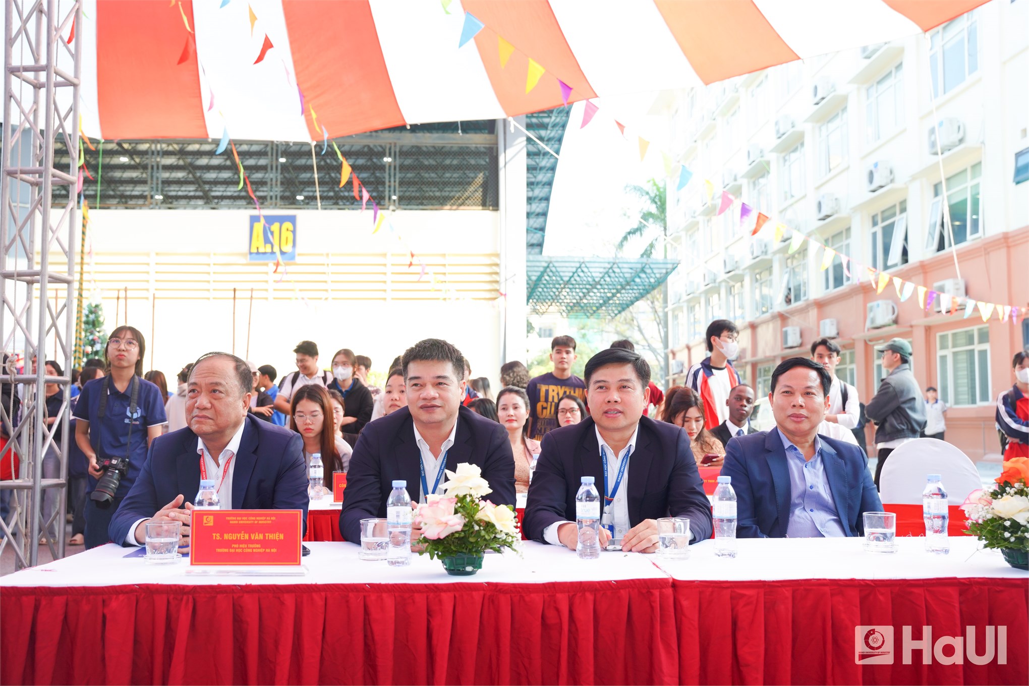 Ngày hội giao lưu văn hóa sinh viên quốc tế đặc sắc tại Đại học Công nghiệp Hà Nội