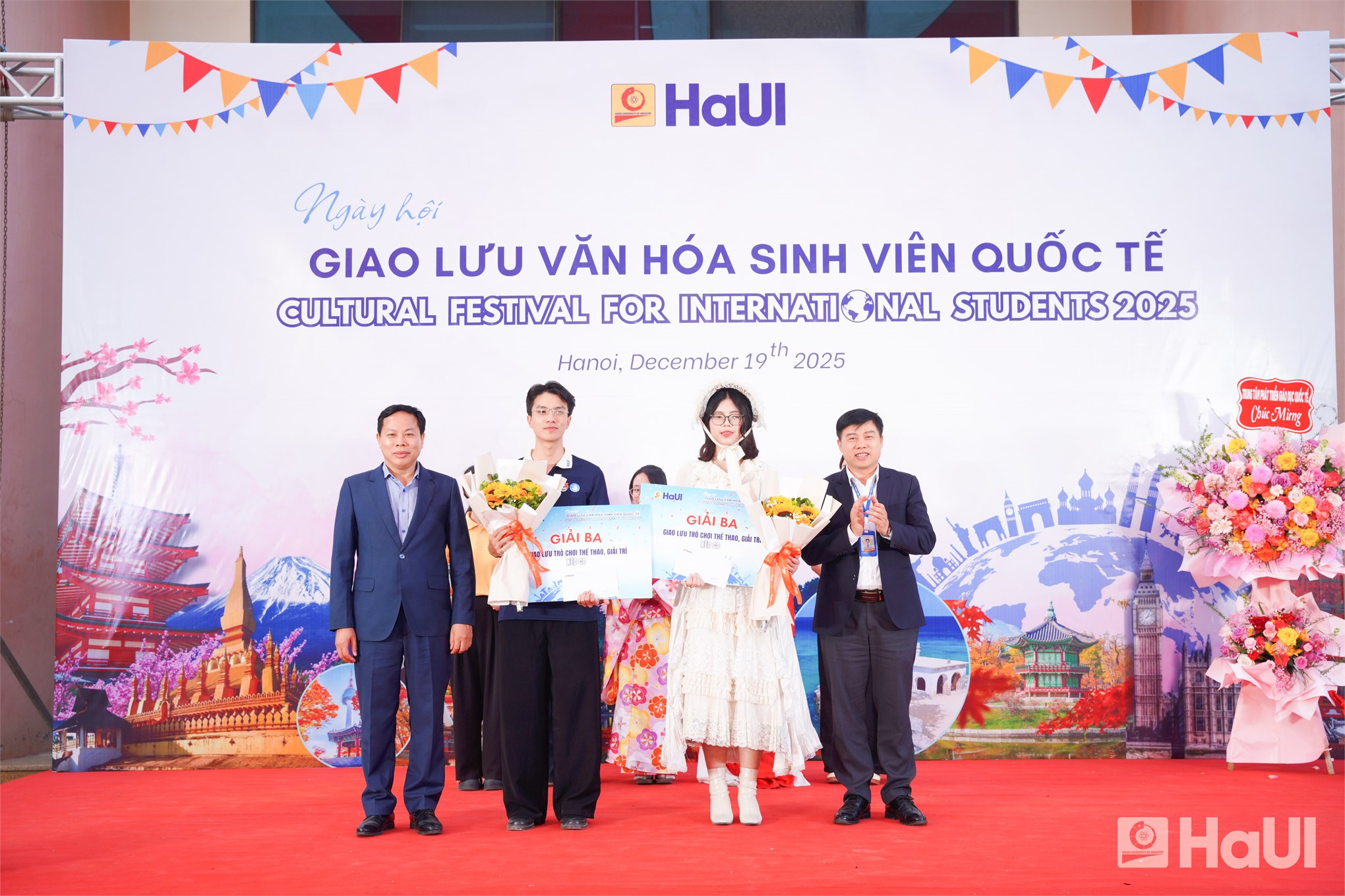 Ngày hội giao lưu văn hóa sinh viên quốc tế đặc sắc tại Đại học Công nghiệp Hà Nội