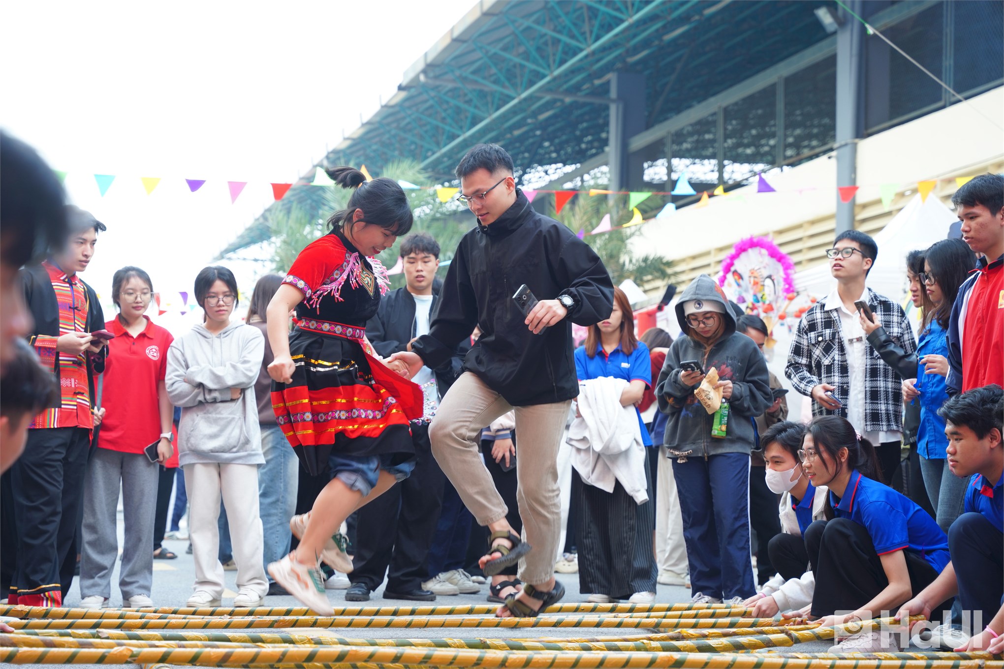 Ngày hội giao lưu văn hóa sinh viên quốc tế đặc sắc tại Đại học Công nghiệp Hà Nội