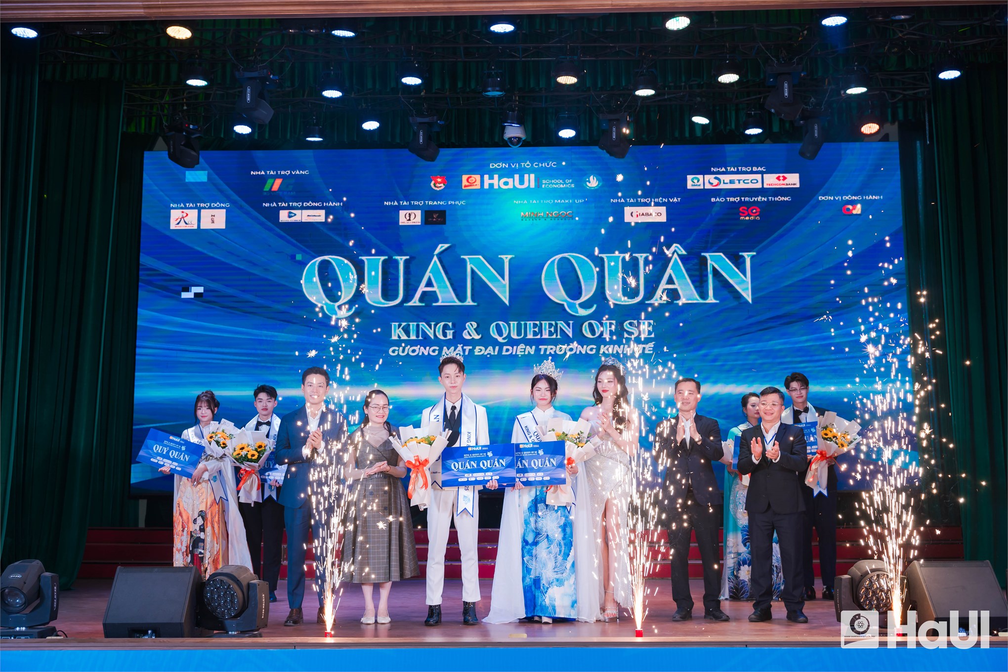 Chung kết “King & Queen of SE 2025”: tỏa sáng từ trí tuệ và bản lĩnh