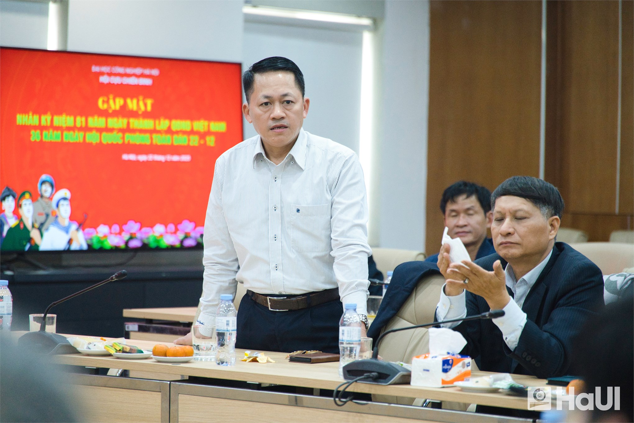 Viết tiếp khúc quân hành “bộ đội Cụ Hồ” dưới mái trường Đại học Công nghiệp Hà Nội