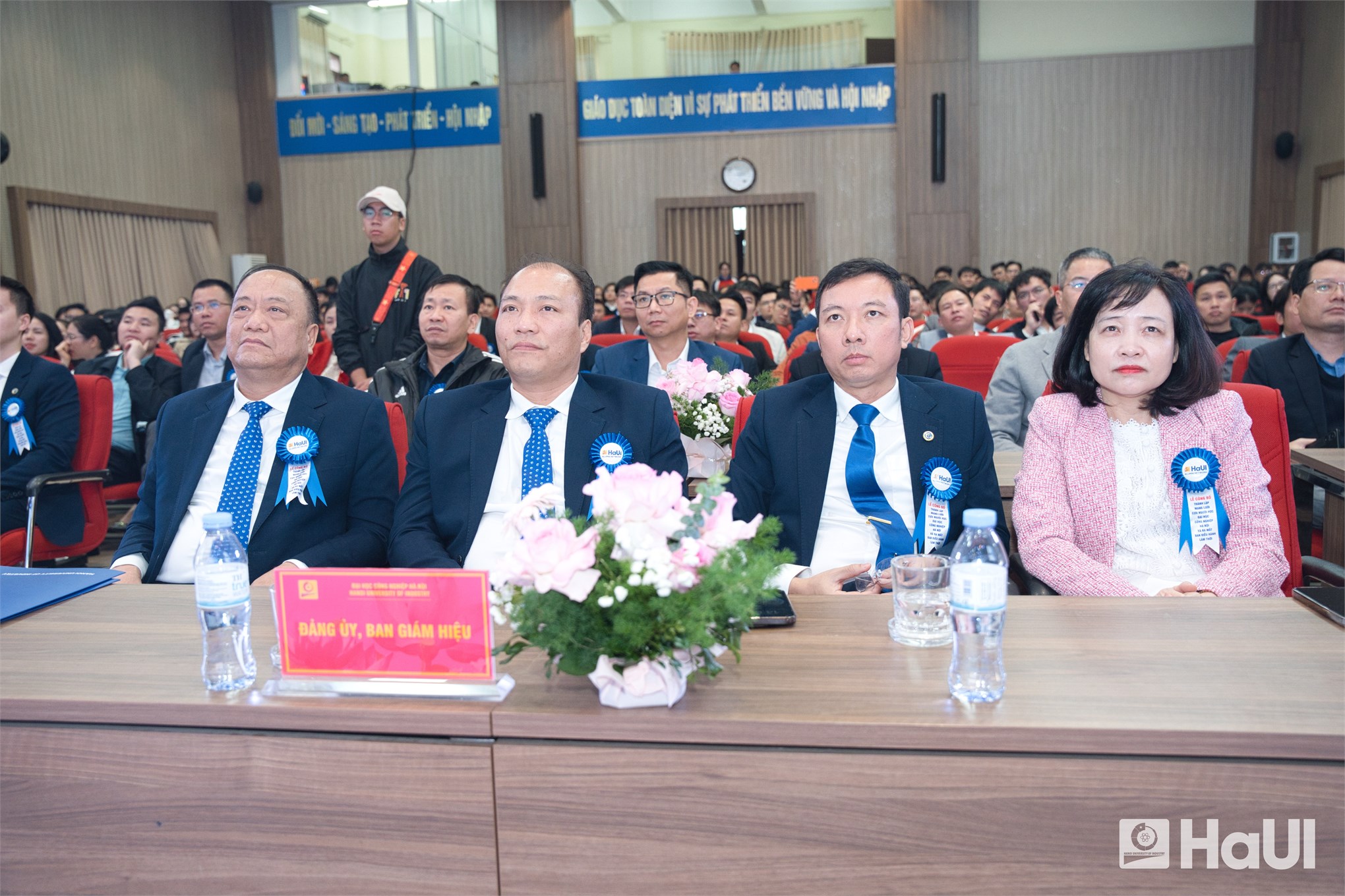 Lễ ra mắt Mạng lưới Cựu người học Đại học Công nghiệp Hà Nội: Dấu mốc chiến lược trên hành trình 127 năm phụng sự đất nước