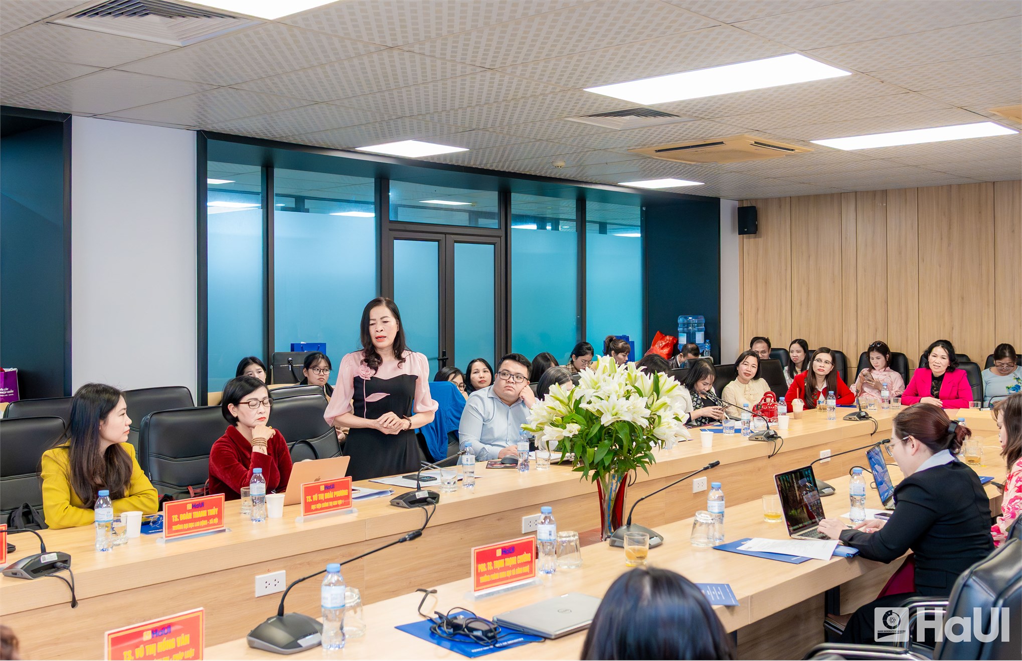 Đổi mới và nâng cao chất lượng giảng dạy Lý luận chính trị và Pháp luật: Nhiệm vụ chiến lược trong thời đại số tại HaUI