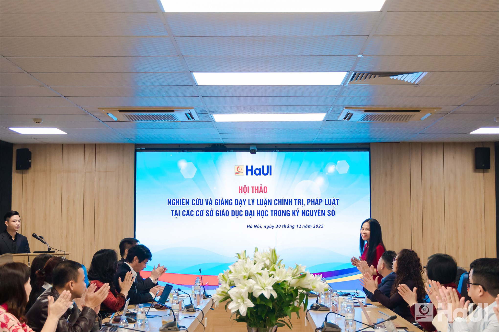 Đổi mới và nâng cao chất lượng giảng dạy Lý luận chính trị và Pháp luật: Nhiệm vụ chiến lược trong thời đại số tại HaUI