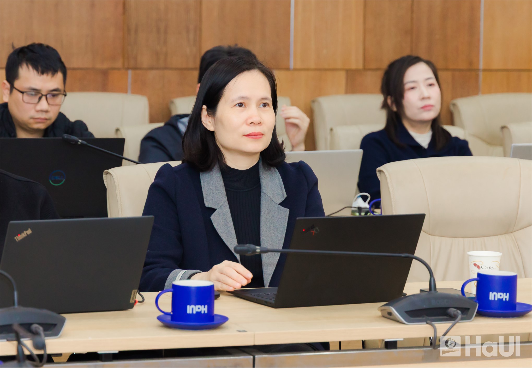 Đại học Công nghiệp Hà Nội tổ chức tập huấn ứng dụng AI trong việc hỗ trợ giảng dạy và đánh giá kết quả học tập