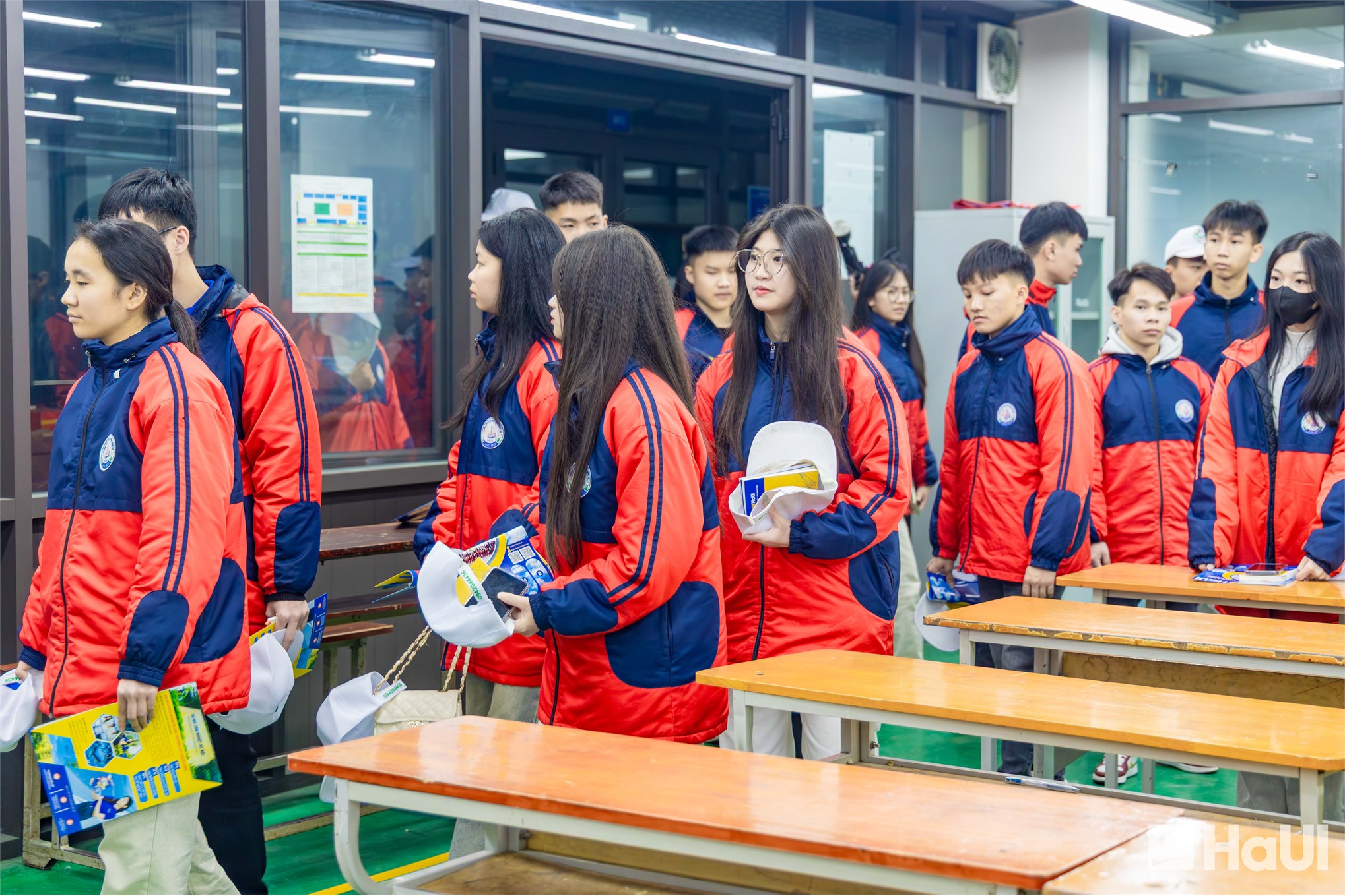 Trải nghiệm tại môi trường Đại học là nền tảng nhận thức cho học sinh trước ngưỡng cửa lựa chọn sau tốt nghiệp THPT