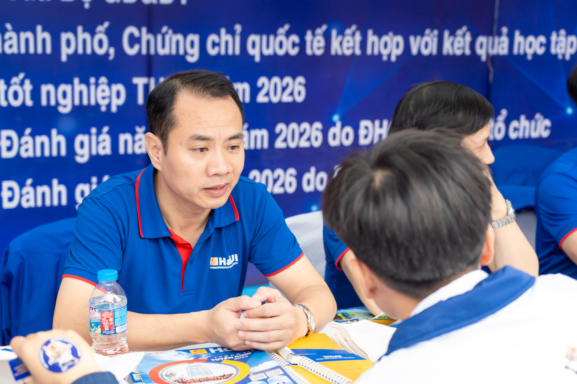 Đại học Công nghiệp Hà Nội tham dự Ngày hội tư vấn tuyển sinh – hướng nghiệp năm 2026 tại Nghệ An và Thanh Hóa