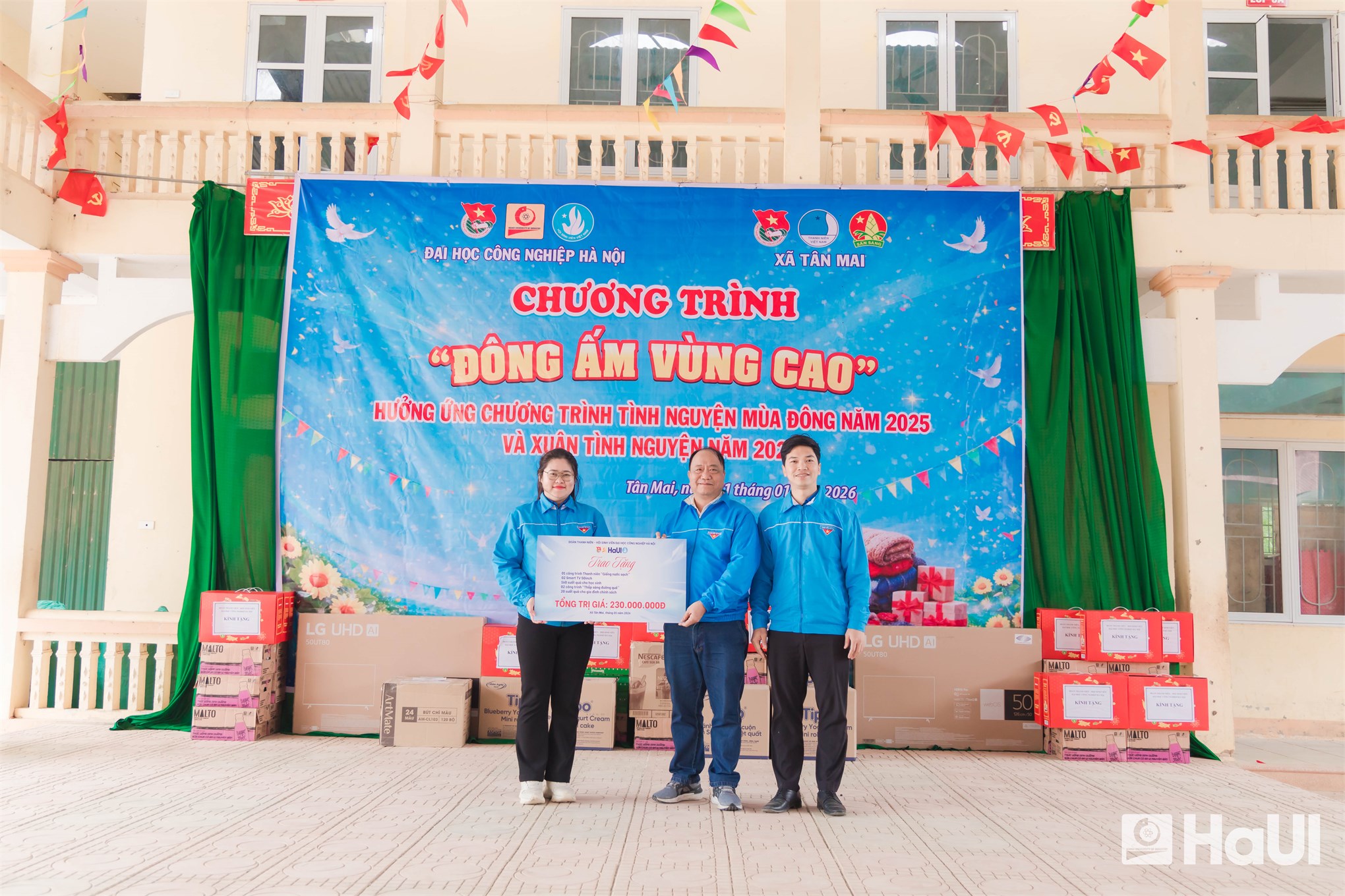 Hành trình “Đông ấm vùng cao 2026”: Tuổi trẻ viết nên câu chuyện tử tế nơi vùng cao Tân Mai