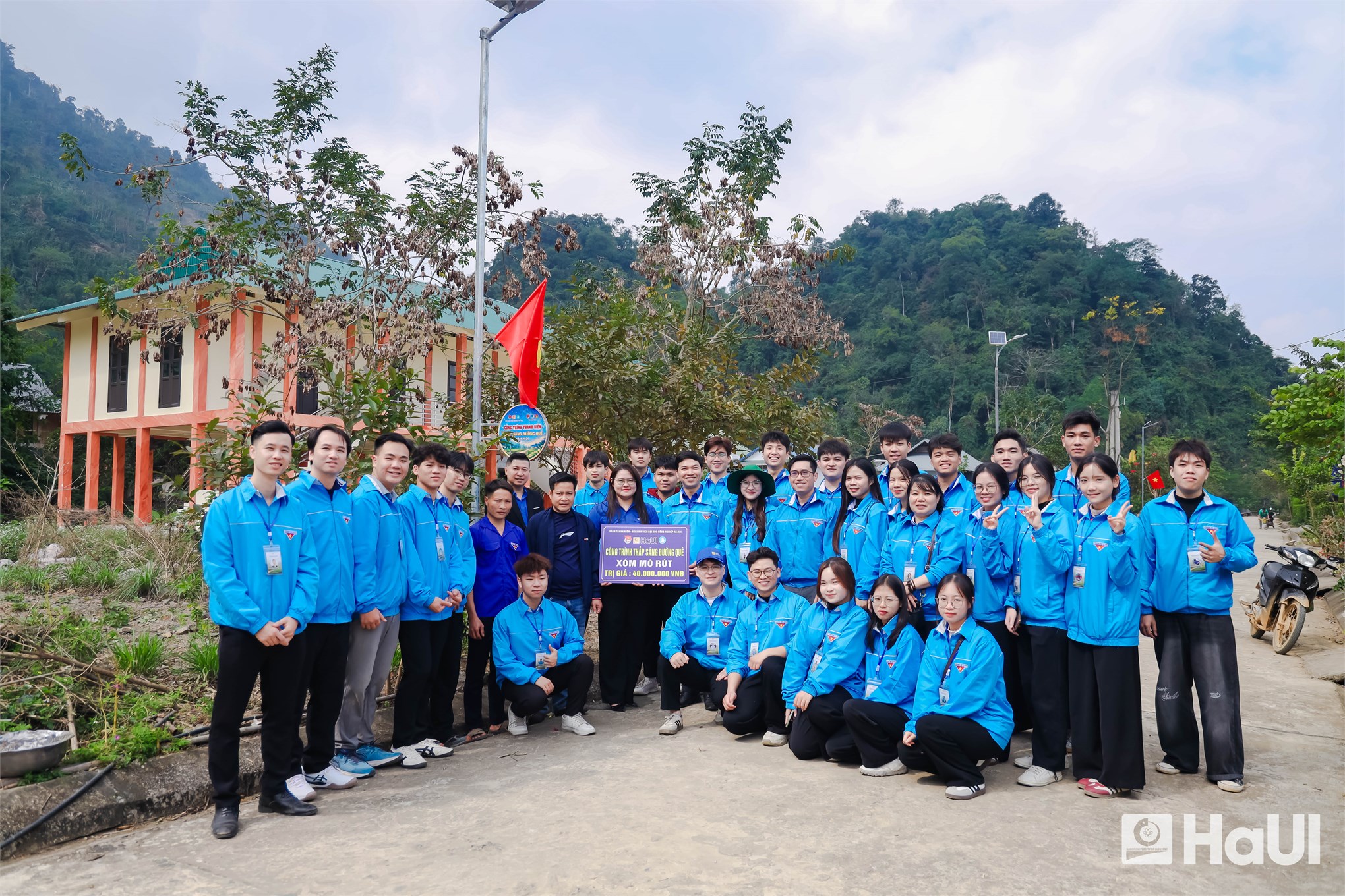 Hành trình “Đông ấm vùng cao 2026”: Tuổi trẻ viết nên câu chuyện tử tế nơi vùng cao Tân Mai