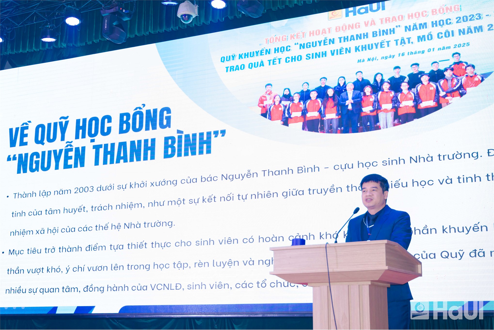 Đồng hành cùng sinh viên: HaUI tổng kết công tác sinh viên năm 2025, trao học bổng Nguyễn Thanh Bình và quà Tết 2026