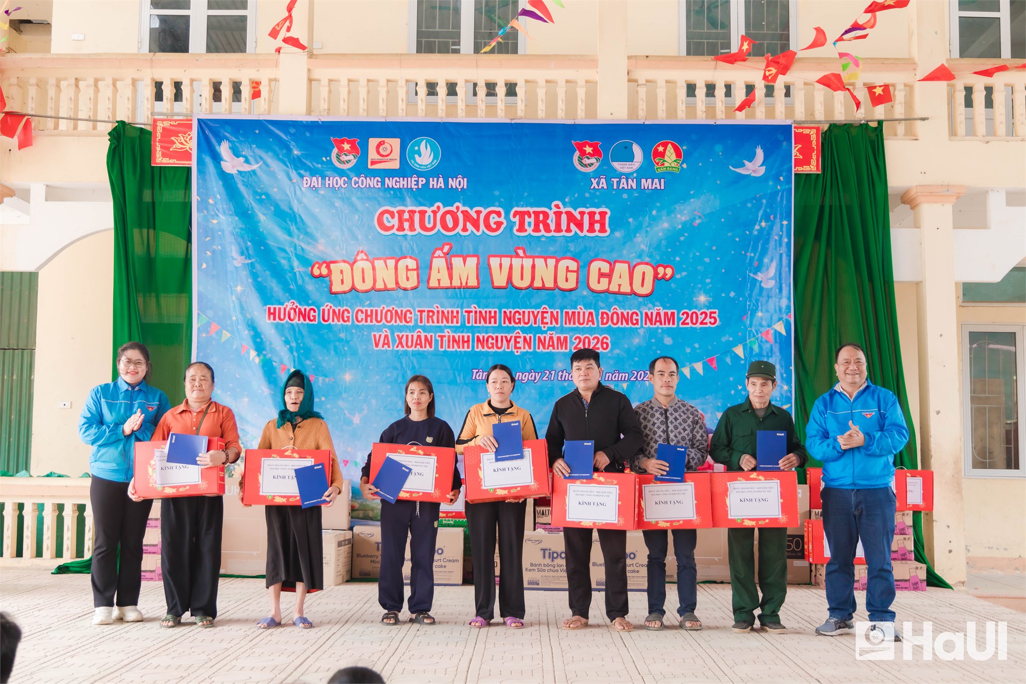 “Warm Winter for the Highlands”: HaUI Youth bring sustainable hope to Tan Mai