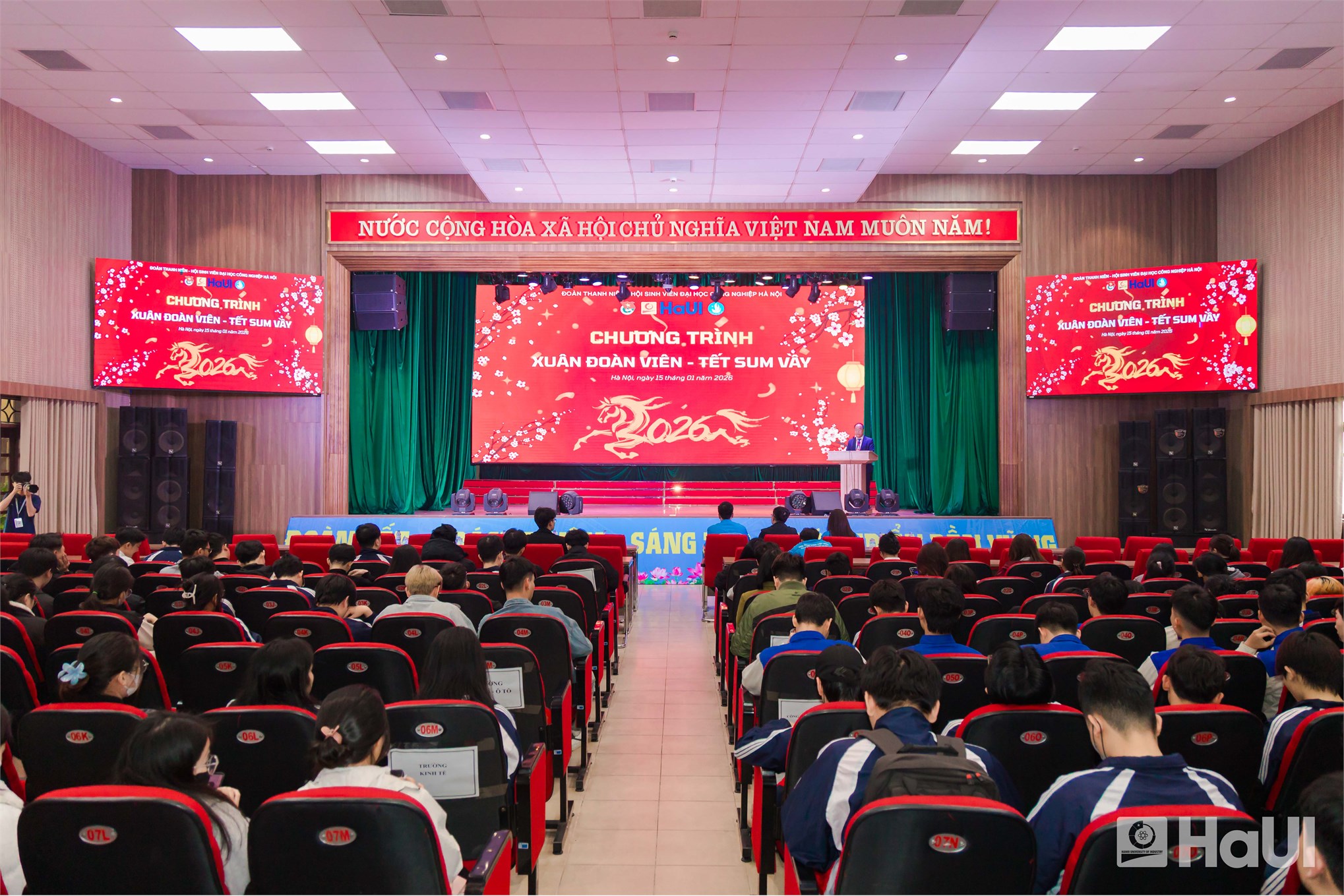 HaUI presents 360 Tet Gifts in the “Spring of Togetherness - A Reunion Tet” program 2026