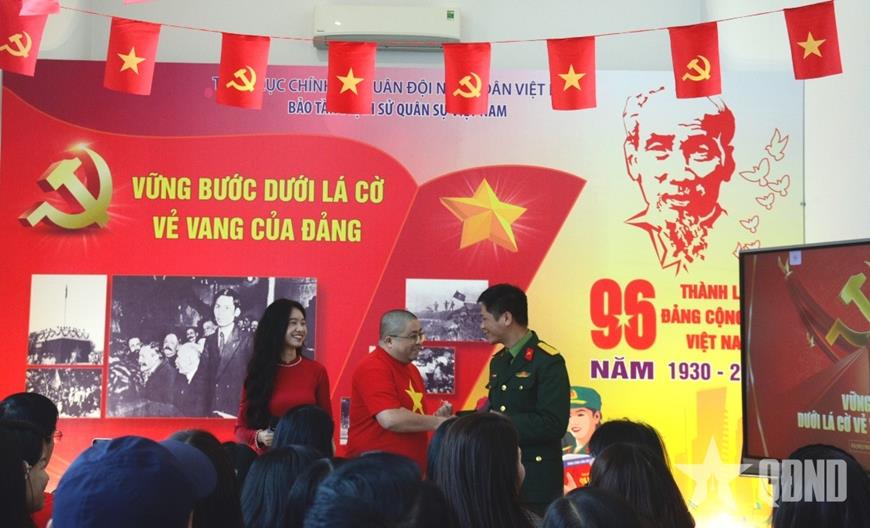 [qdnd] Nhiều hoạt động trải nghiệm tìm hiểu về Đảng tại Bảo tàng Lịch sử quân sự Việt Nam