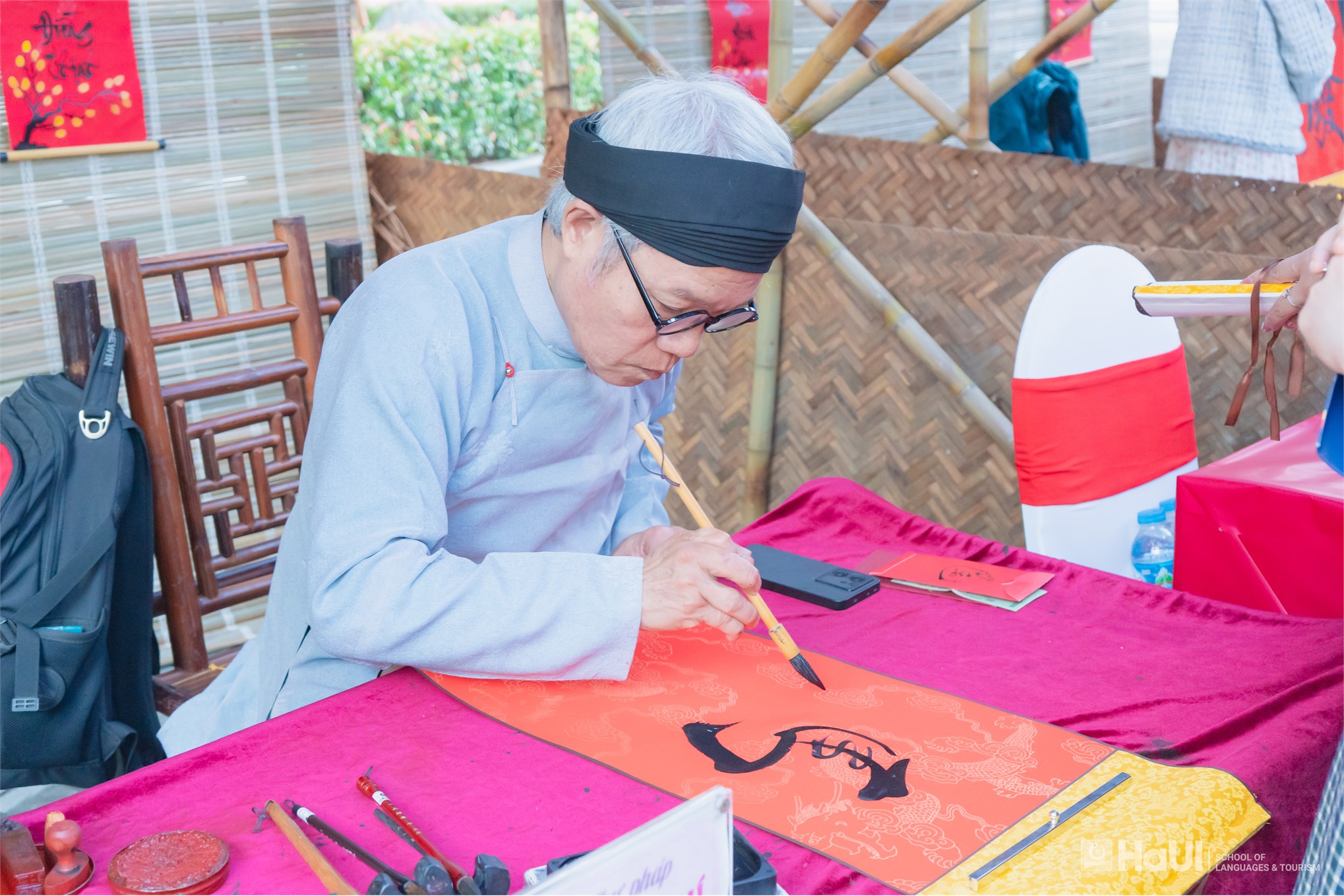 Nét chữ tài hoa 2026: Thông điệp bình an đầu xuân