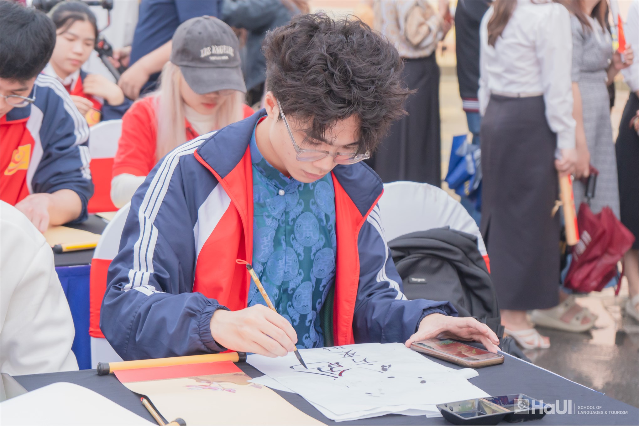 Nét chữ tài hoa 2026: Thông điệp bình an đầu xuân