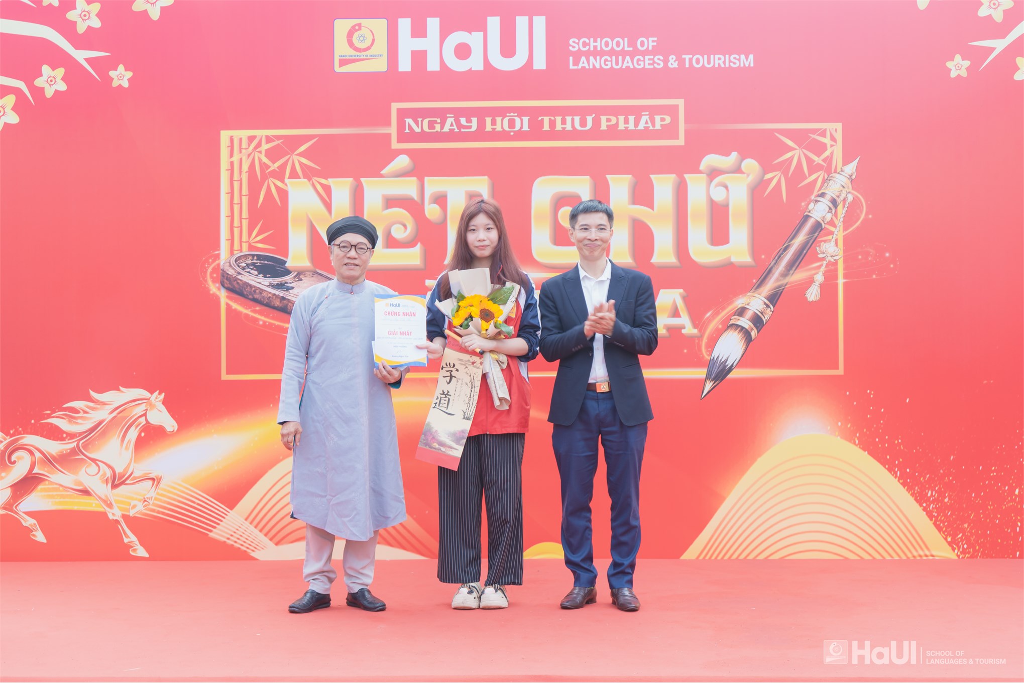 Nét chữ tài hoa 2026: Thông điệp bình an đầu xuân