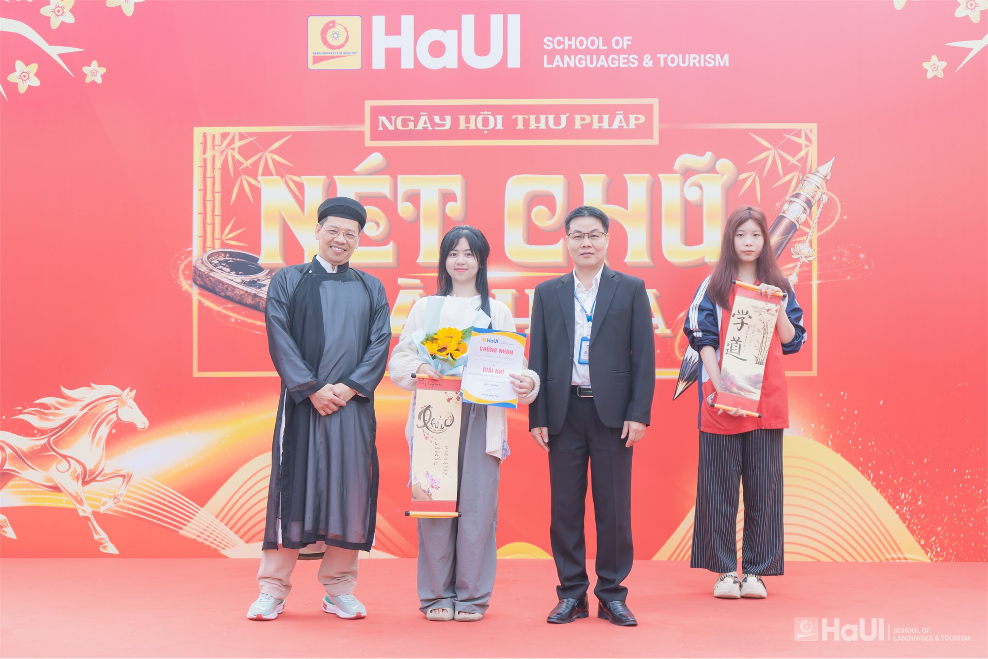 Nét chữ tài hoa 2026: Thông điệp bình an đầu xuân