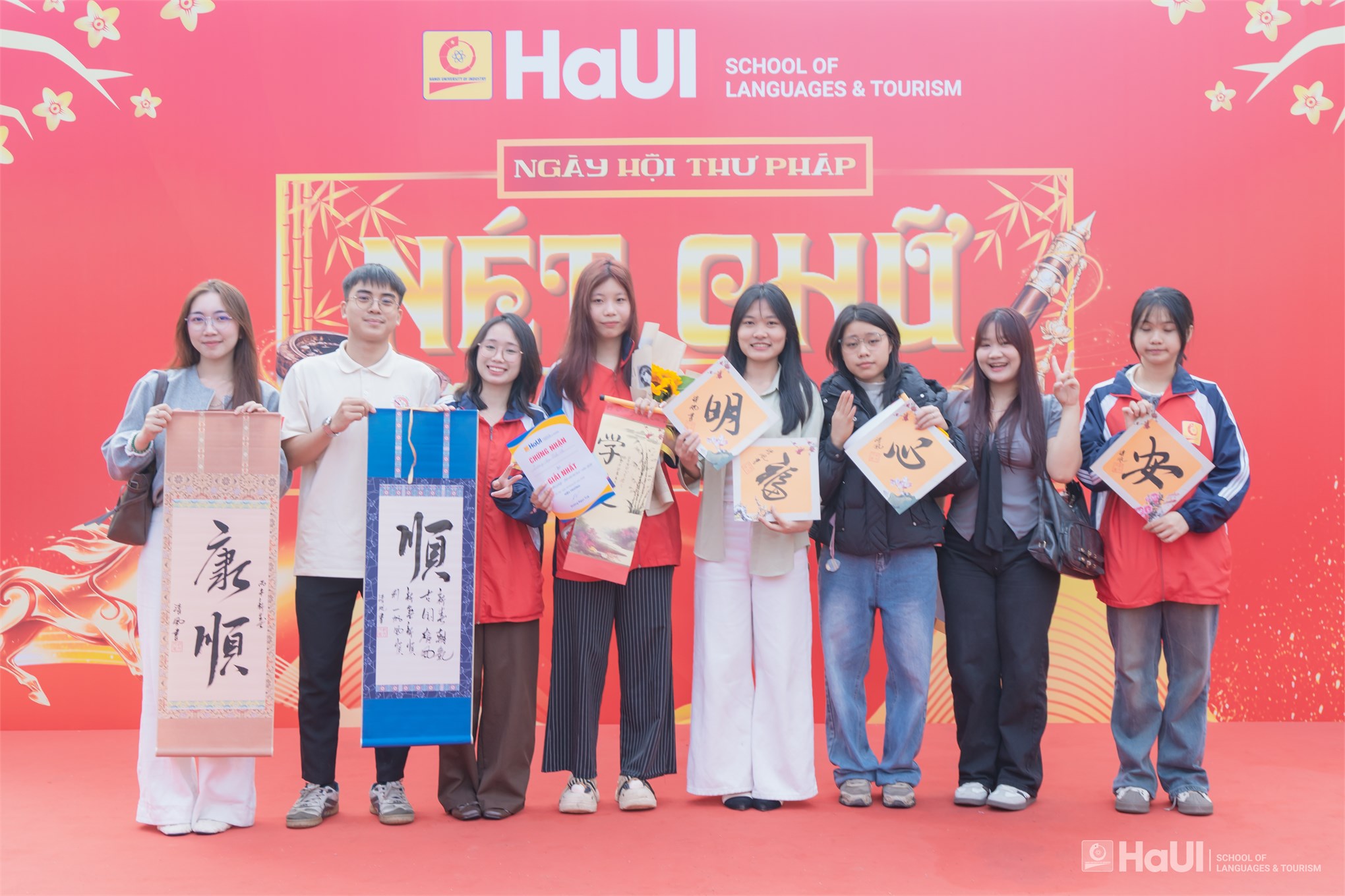 Nét chữ tài hoa 2026: Thông điệp bình an đầu xuân