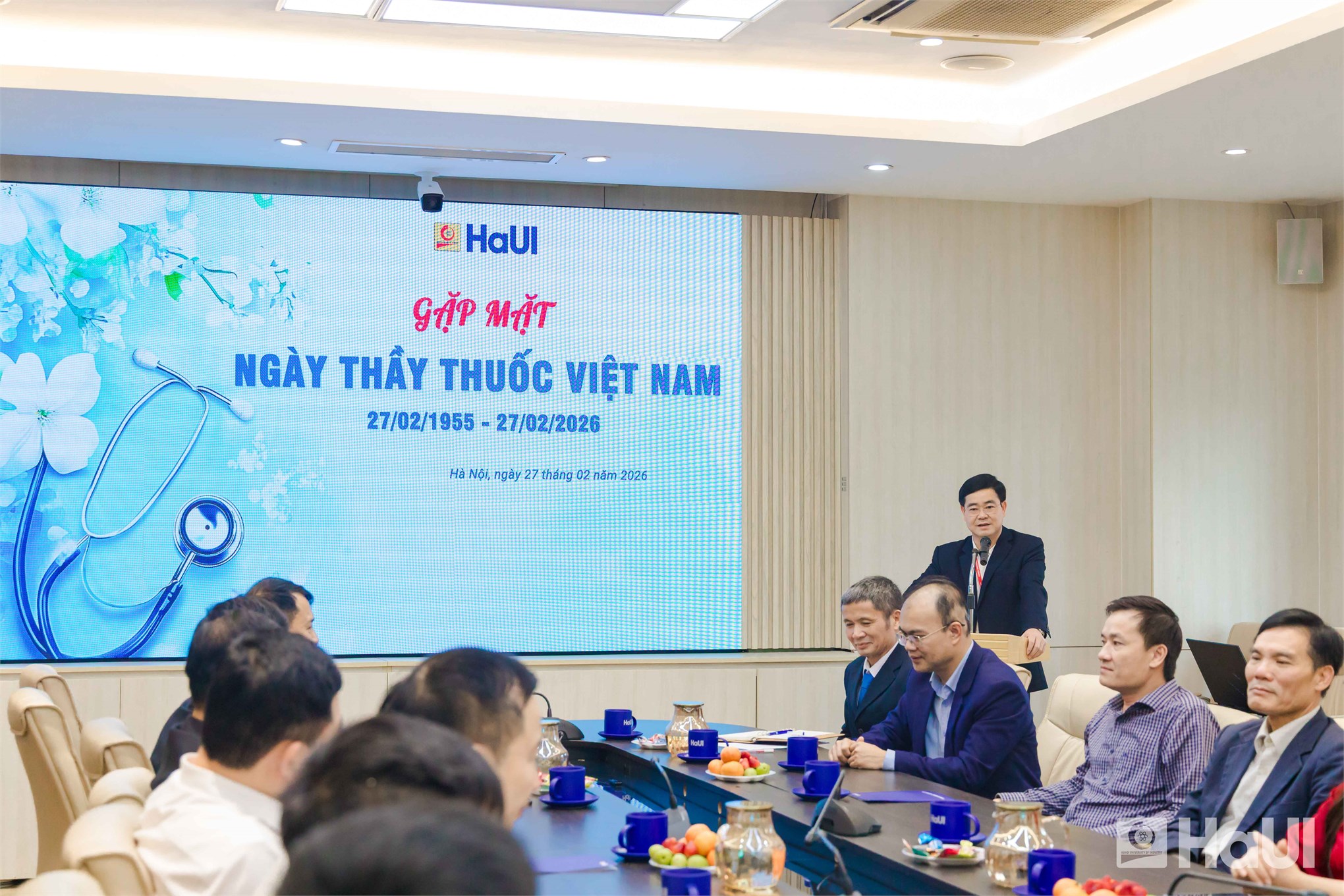 Tôn vinh đội ngũ y bác sĩ tại Đại học Công nghiệp Hà Nội