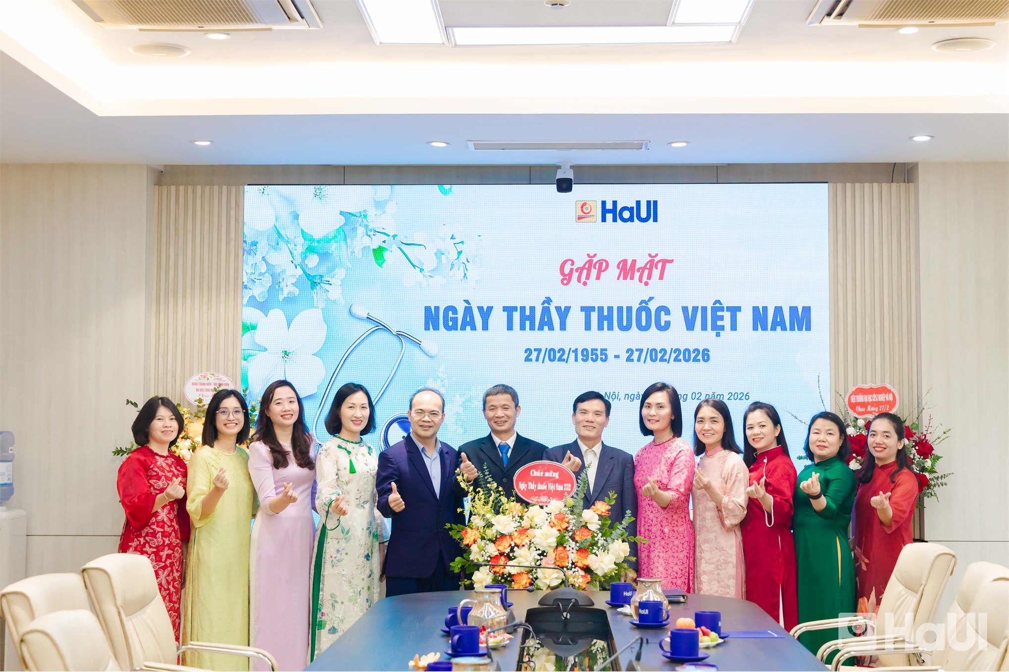 Tôn vinh đội ngũ y bác sĩ tại Đại học Công nghiệp Hà Nội
