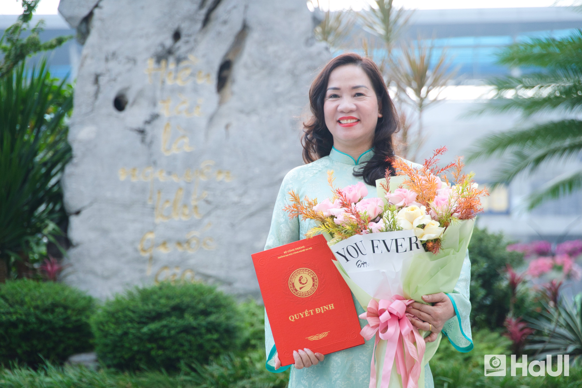 PGS.TS. Lưu Thị Tho: Miệt mài “dệt” nên những giá trị mới cho khoa học