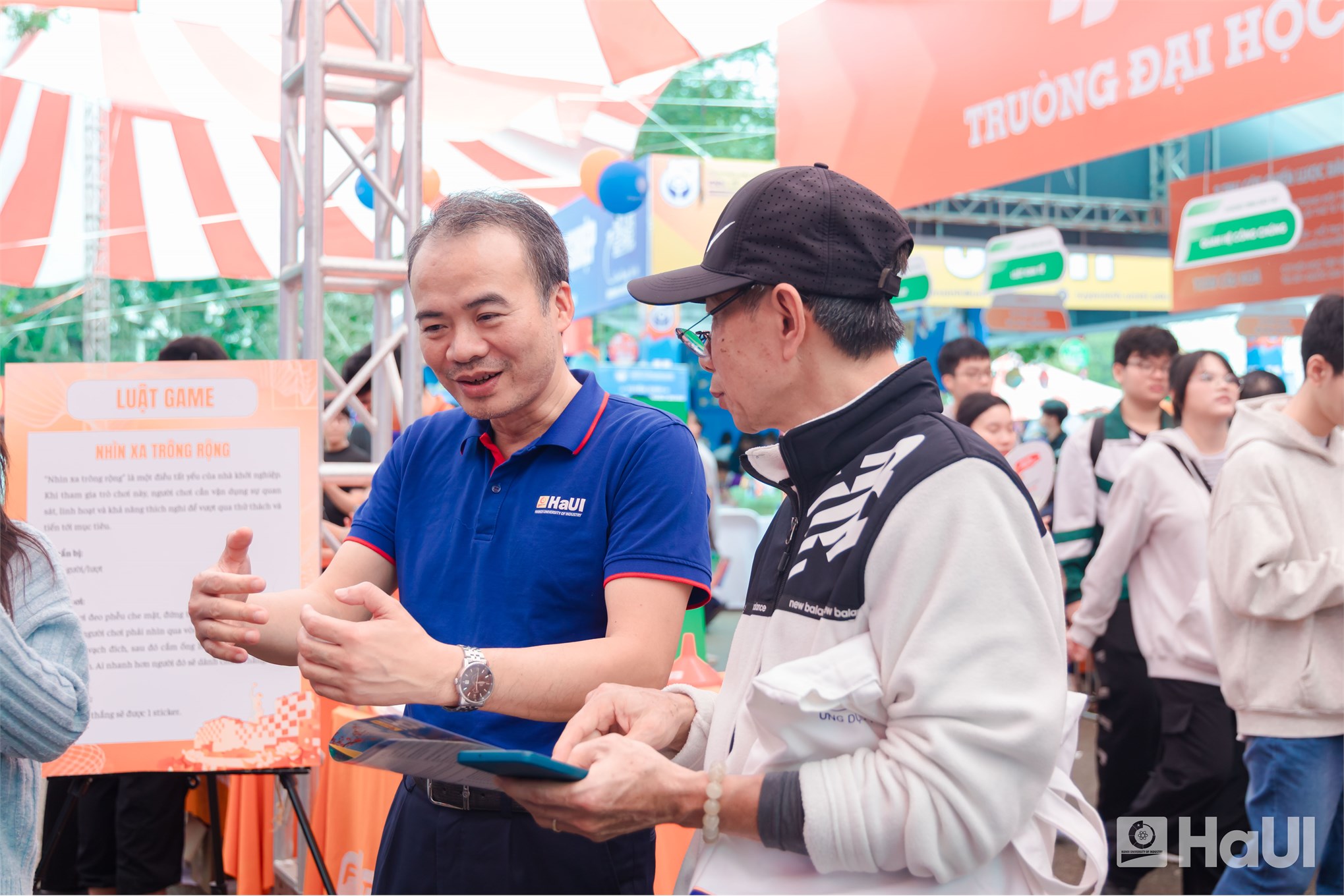 Đại học Công nghiệp Hà Nội chinh phục sĩ tử Thủ đô tại Ngày hội tư vấn tuyển sinh 2026