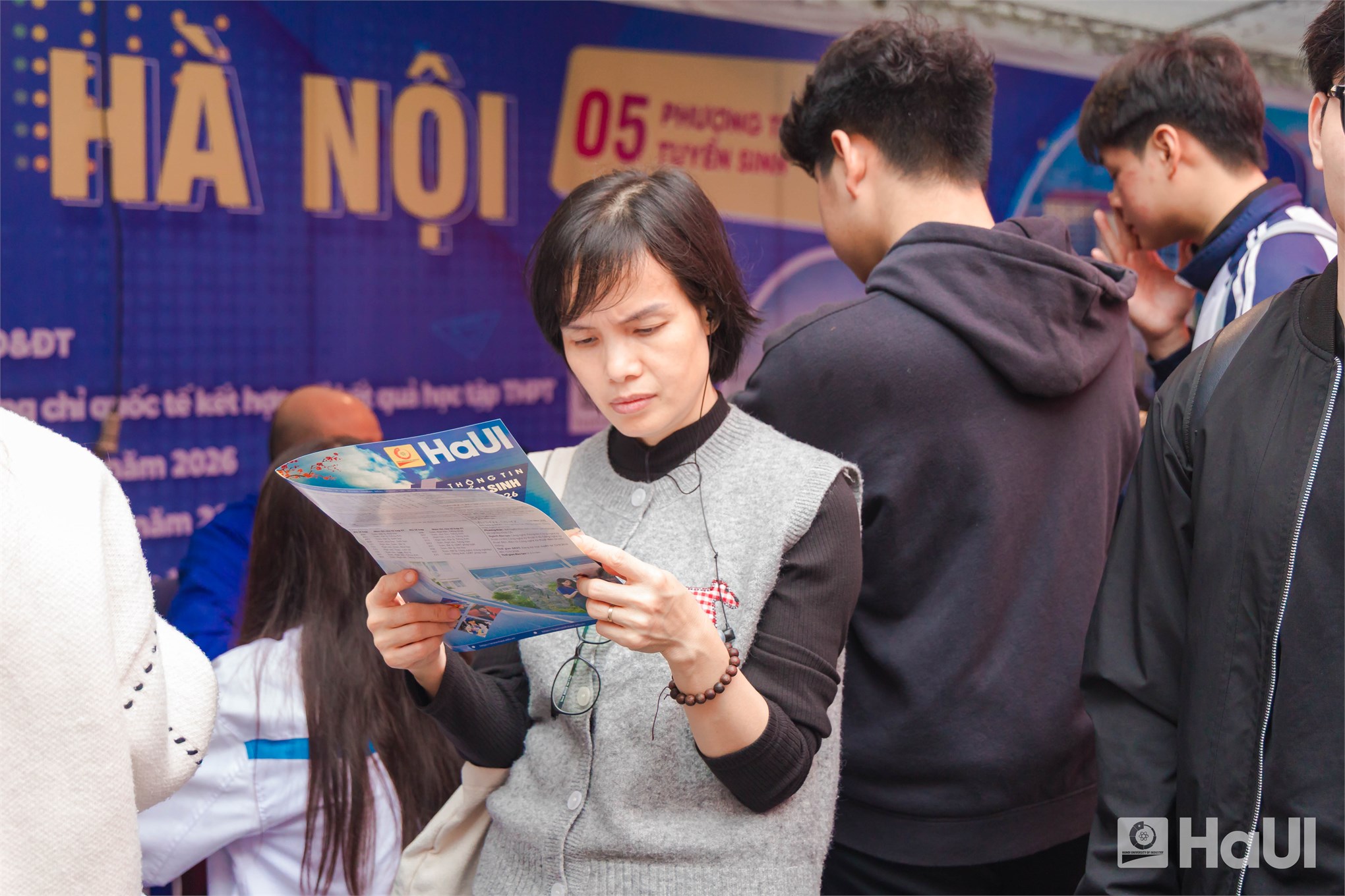 Đại học Công nghiệp Hà Nội chinh phục sĩ tử Thủ đô tại Ngày hội tư vấn tuyển sinh 2026