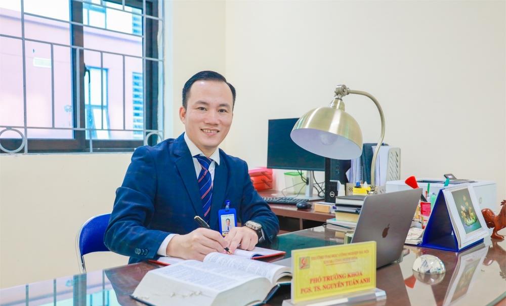 Cử tri Đại học Công nghiệp Hà Nội rạng rỡ niềm tin trước Ngày hội non sông