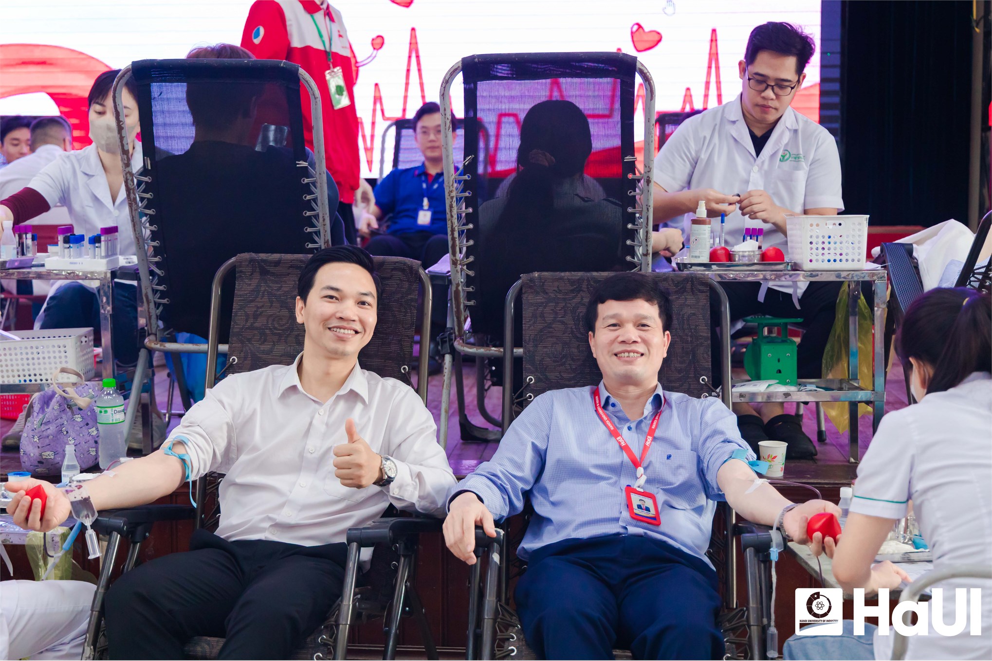 Xuân hồng HaUI: Trao yêu thương - Gieo sự sống