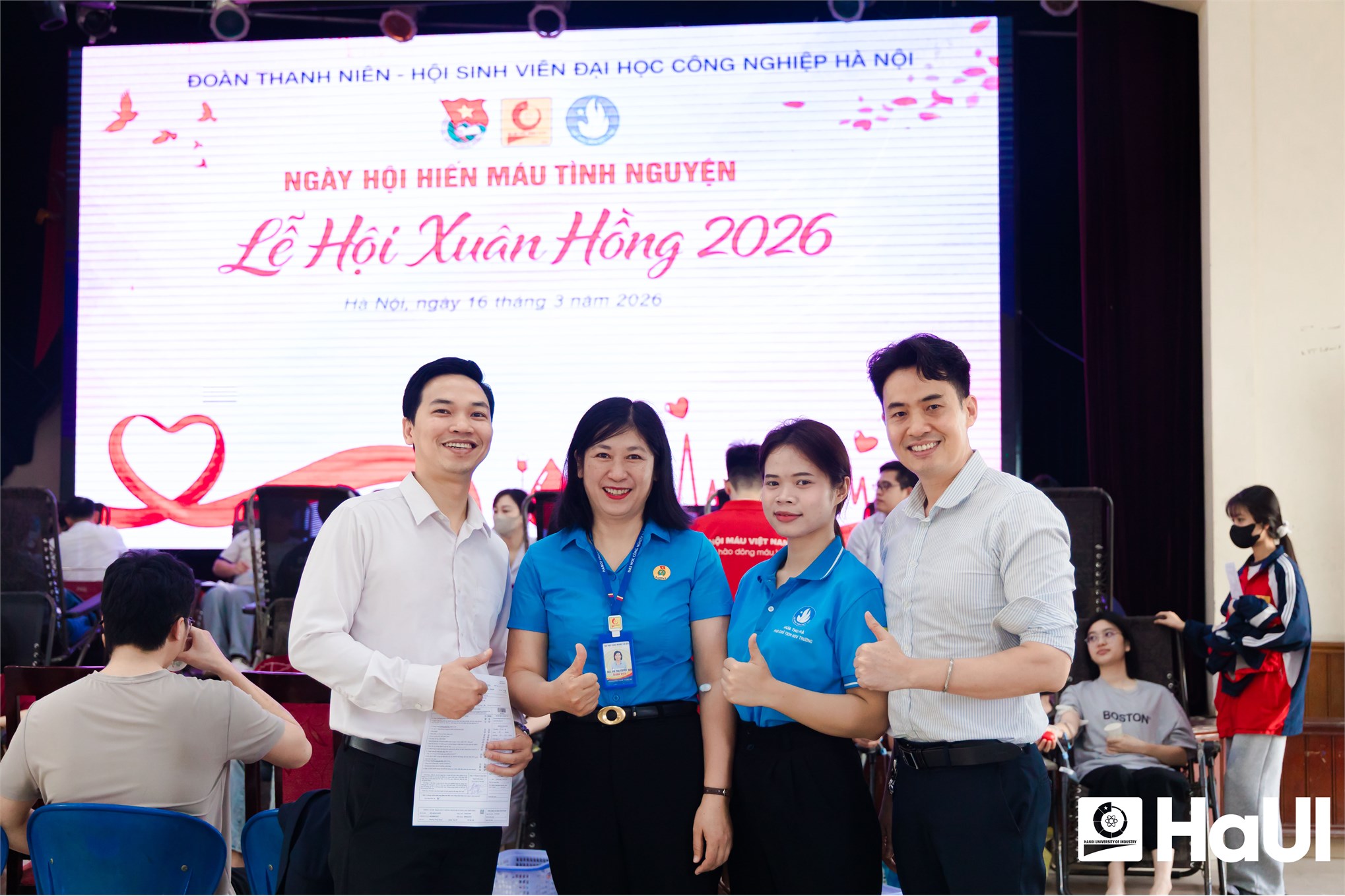 Xuân hồng HaUI: Trao yêu thương - Gieo sự sống