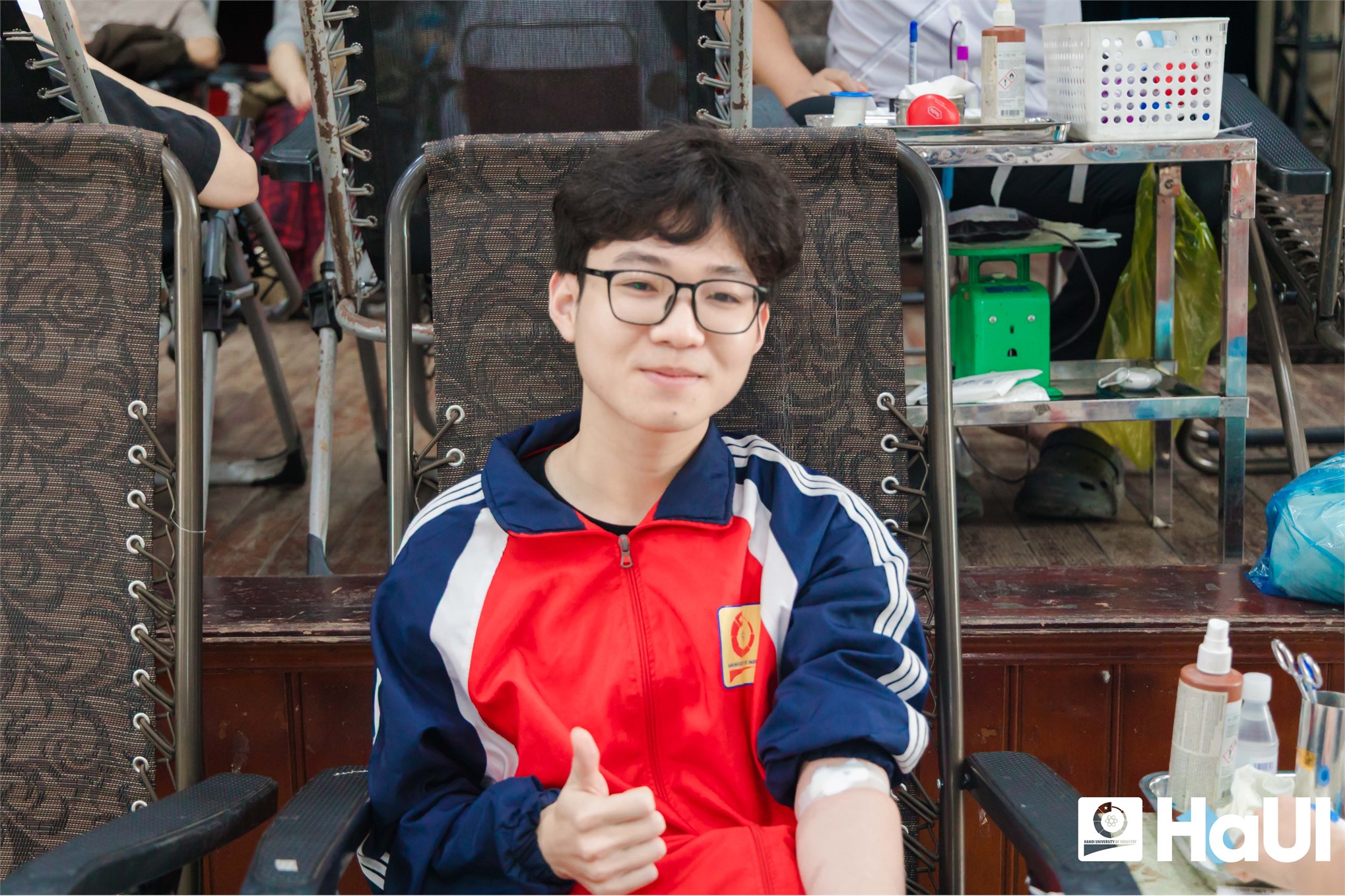 Xuân hồng HaUI: Trao yêu thương - Gieo sự sống