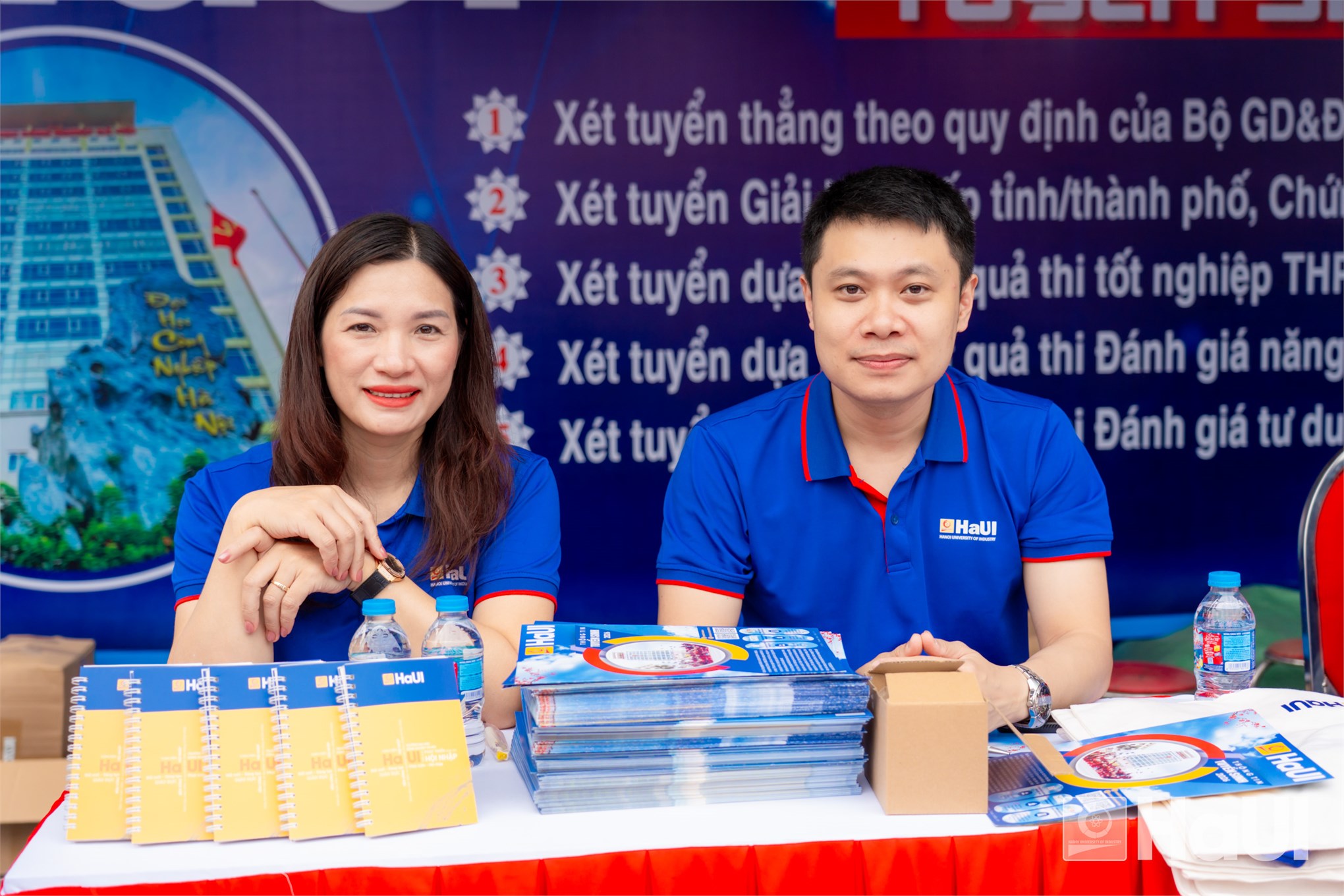 Học sinh đất Cảng `giải mã` khát vọng nghề nghiệp cùng đội ngũ chuyên gia HaUI