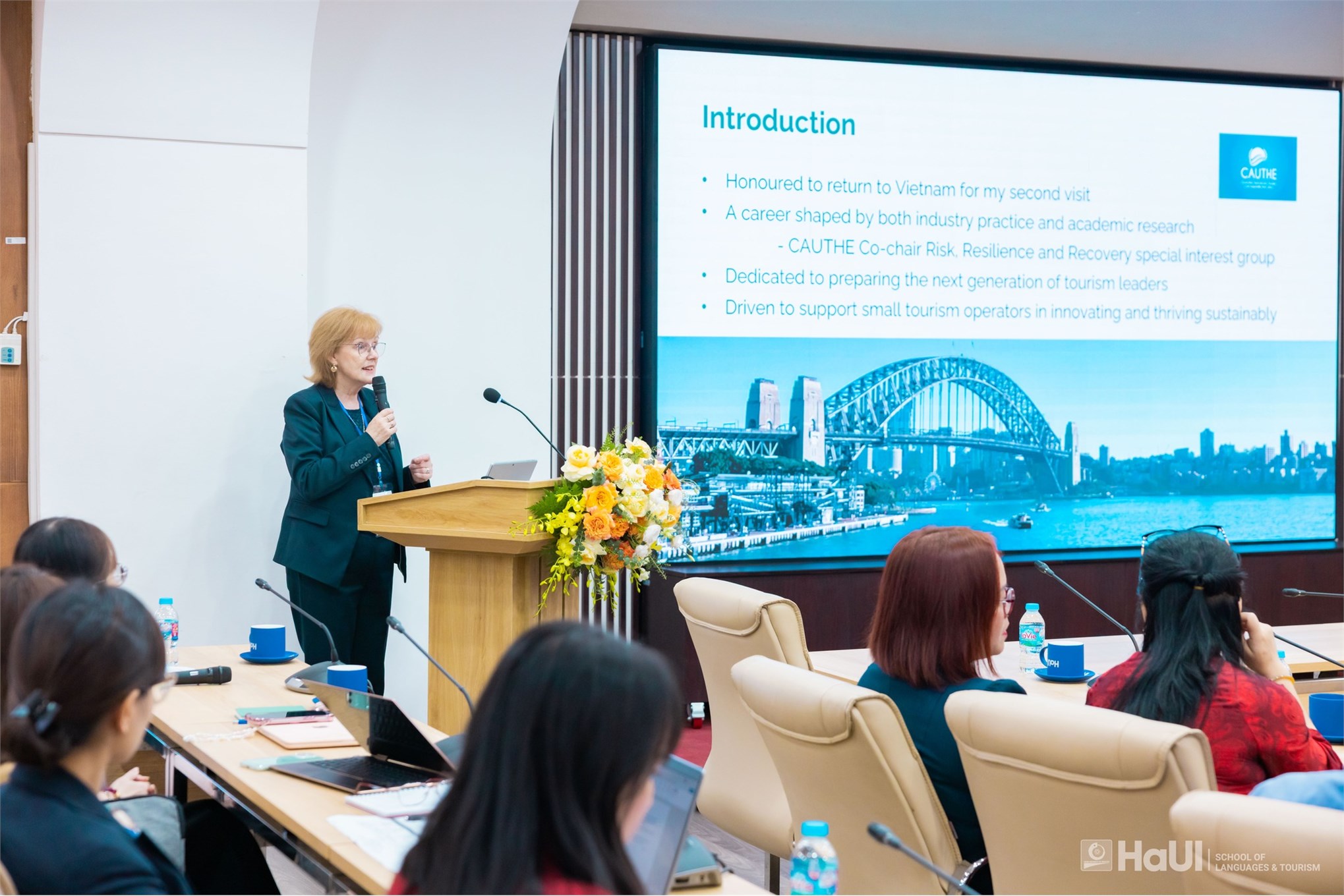 Kiến tạo tương lai du lịch bền vững, thông minh và vì sức khỏe