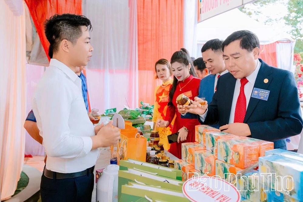 [baophutho] “Vị ngọt” quê hương