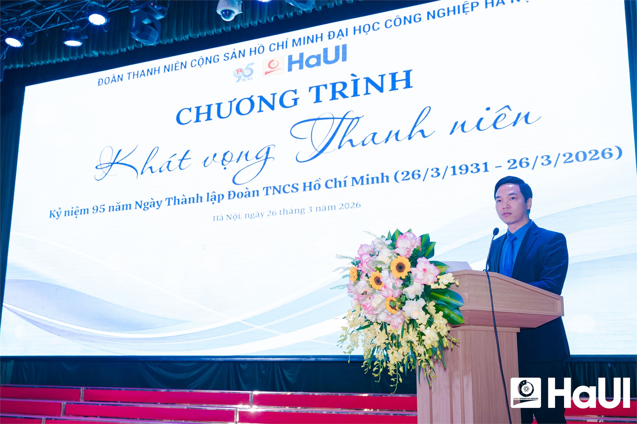 Rực lửa khát vọng thanh niên: Tuổi trẻ HaUI viết tiếp trang sử vàng 95 năm Ngày thành lập Đoàn TNCS Hồ Chí Minh