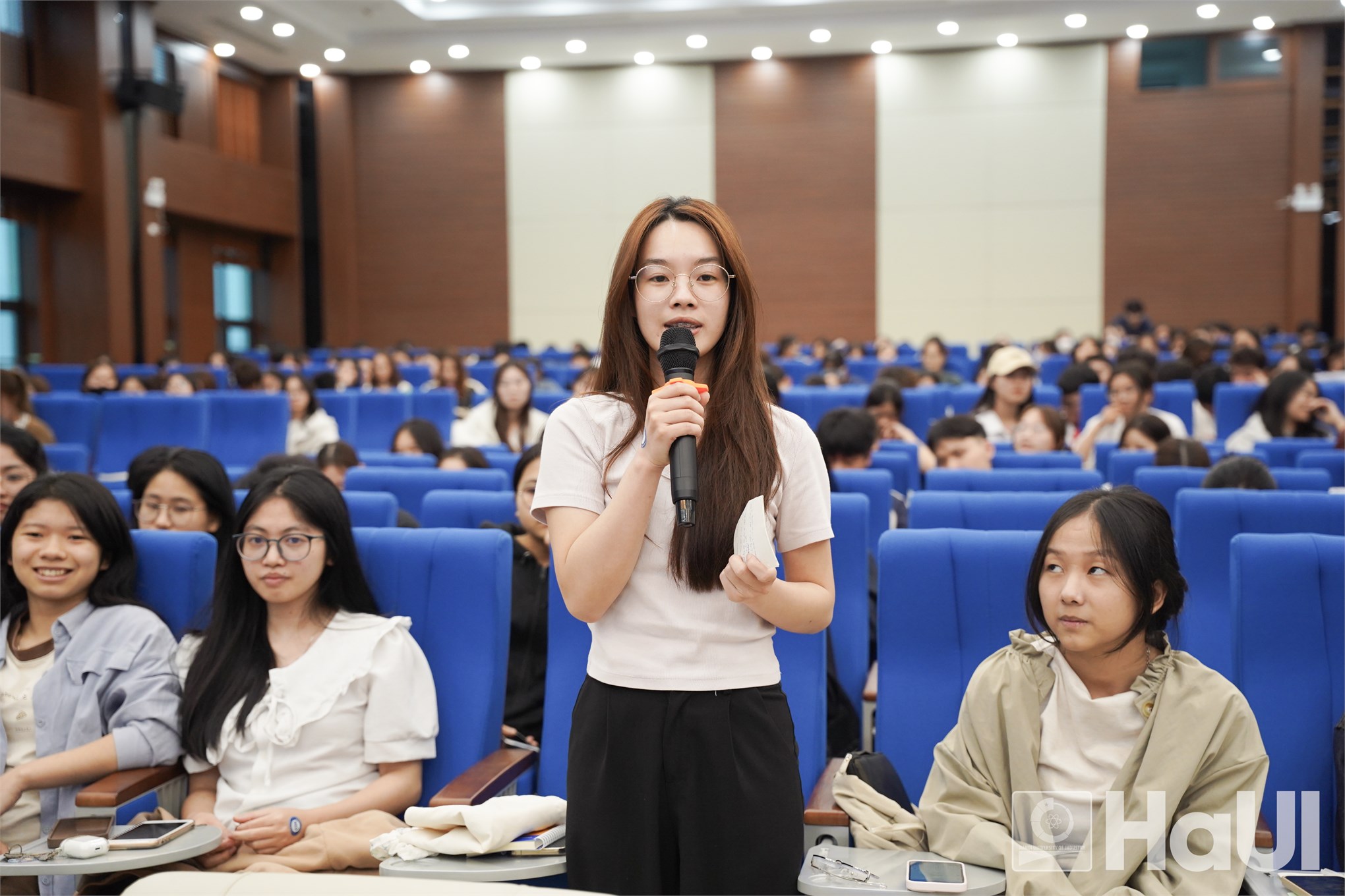 Business Mindset – Tư duy quản trị trong kỷ nguyên số: Từ nhận thức đến hành động