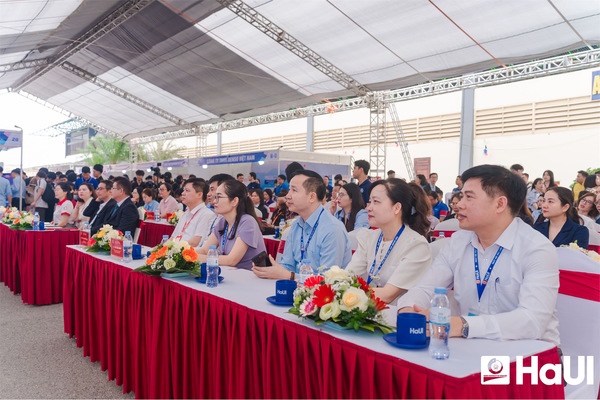 Job Fair 2026 tại Đại học Công nghiệp Hà Nội: 70 doanh nghiệp đồng hành, mở rộng cơ hội cho sinh viên