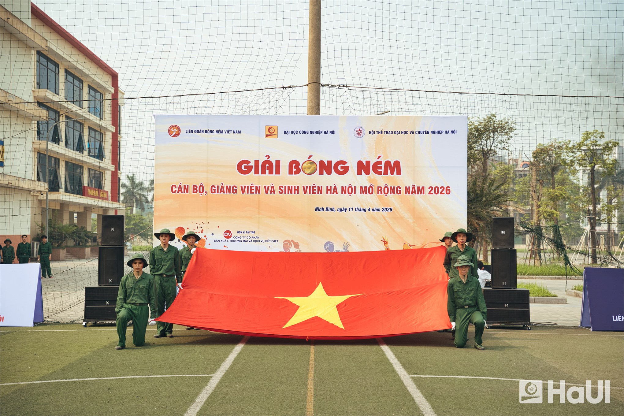 Tranh tài kịch tính tại Giải bóng ném cán bộ, giảng viên và sinh viên Hà Nội mở rộng năm 2026