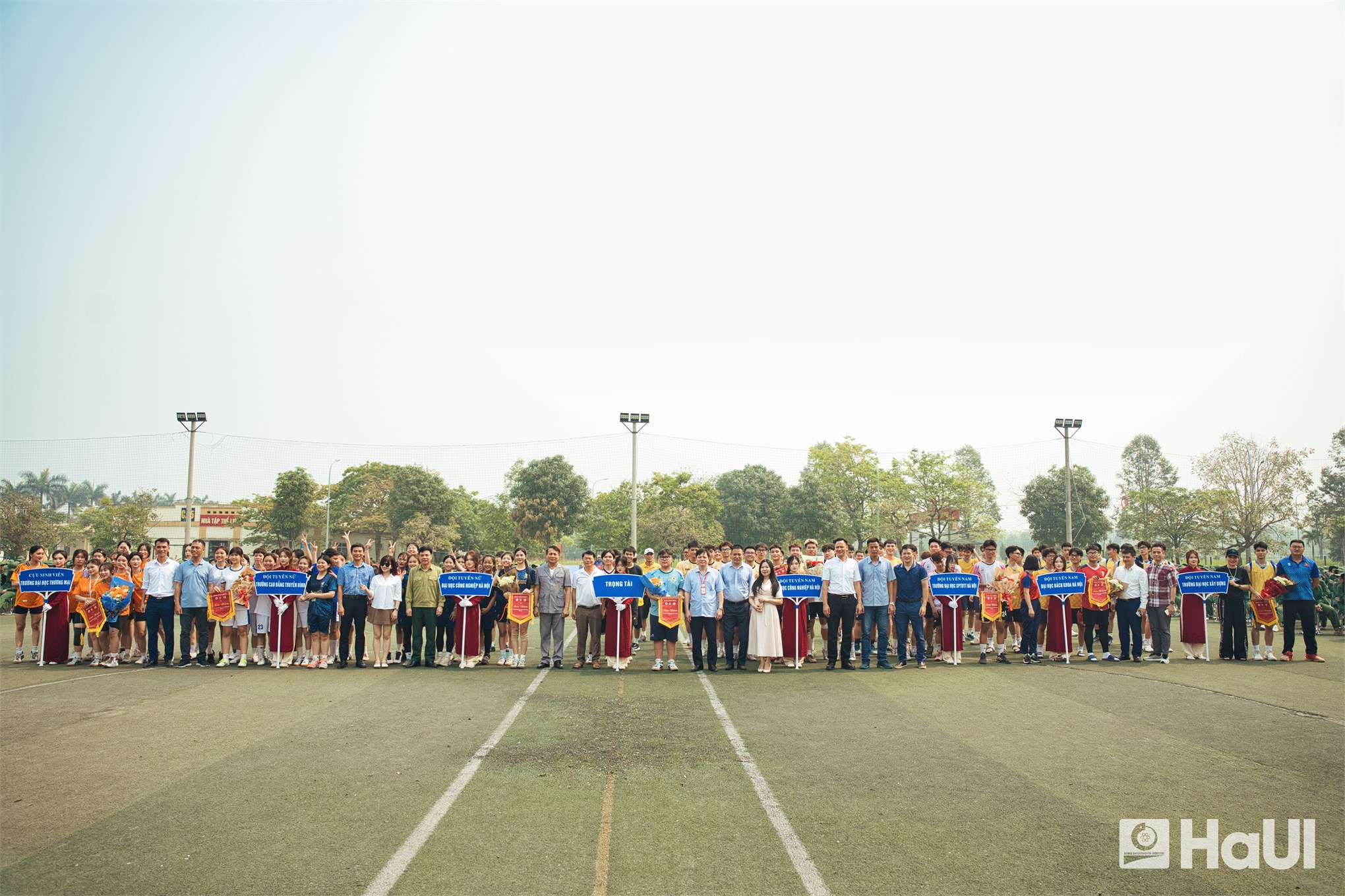 Tranh tài kịch tính tại Giải bóng ném cán bộ, giảng viên và sinh viên Hà Nội mở rộng năm 2026