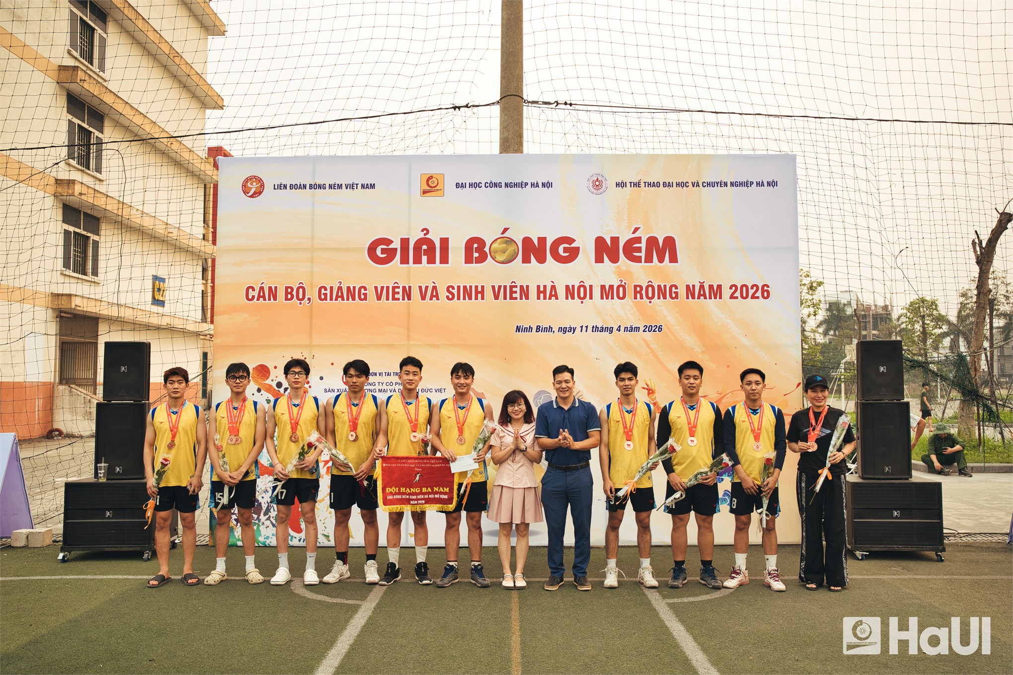 Tranh tài kịch tính tại Giải bóng ném cán bộ, giảng viên và sinh viên Hà Nội mở rộng năm 2026